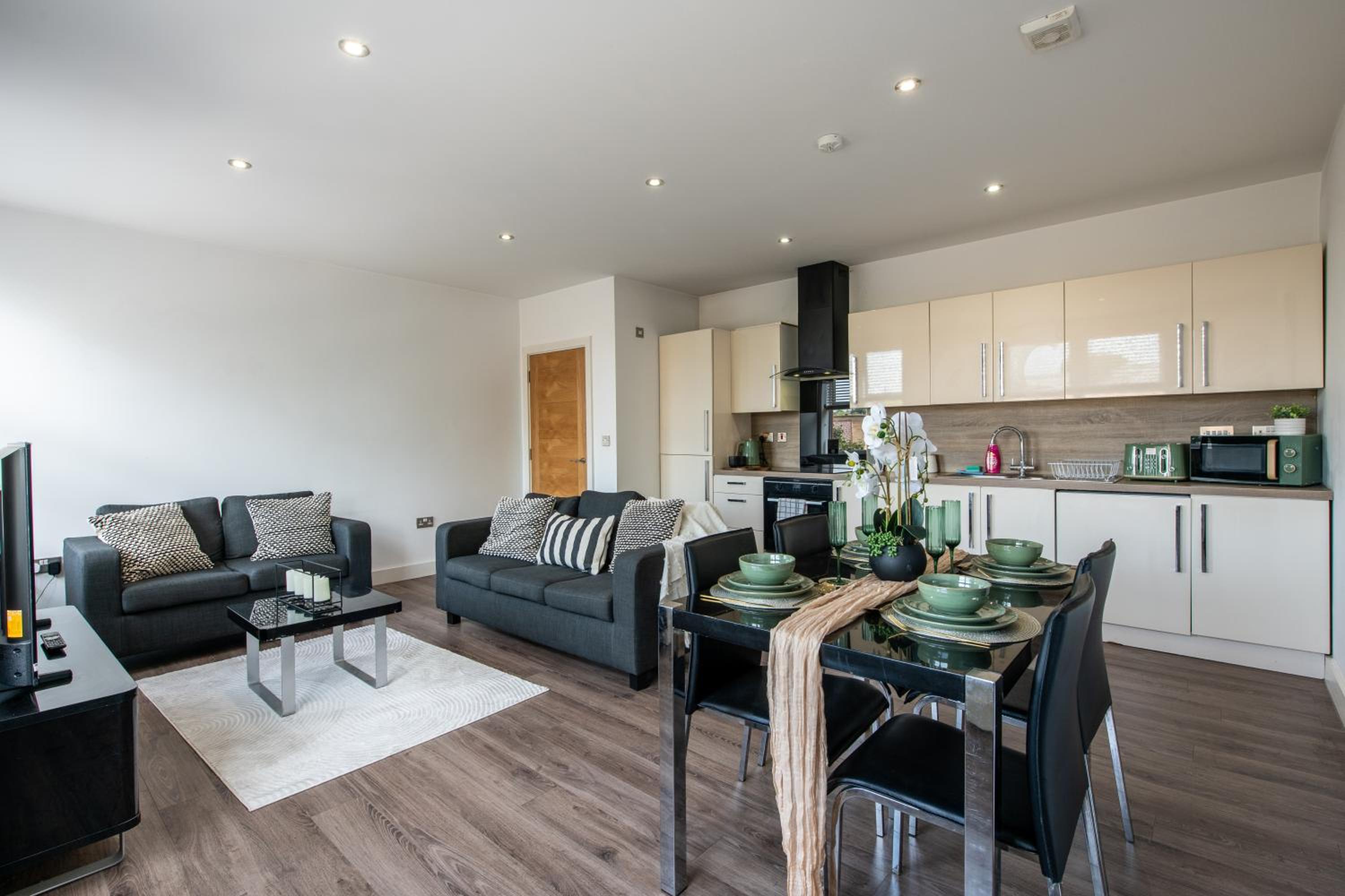 Birmingham Jewellery Quarter 1BR with Parking & WiFi