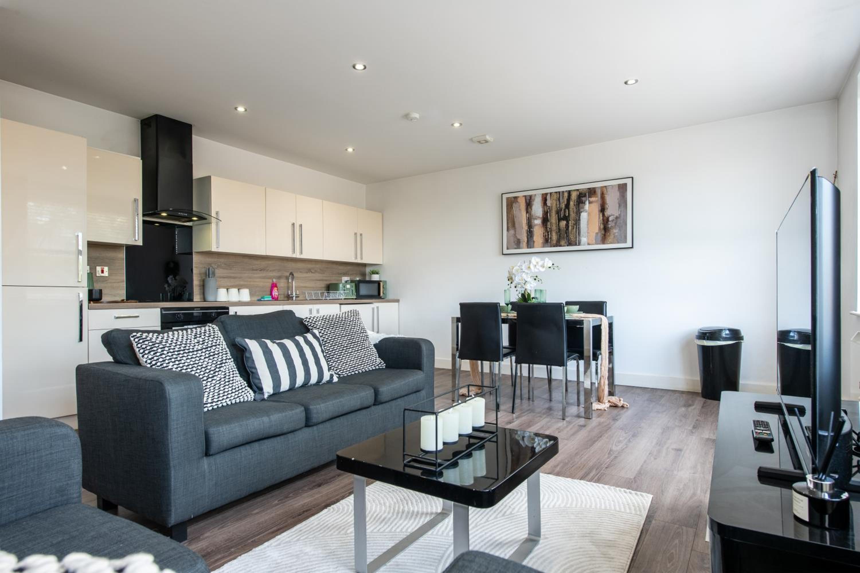 Birmingham Jewellery Quarter 1BR with Parking & WiFi