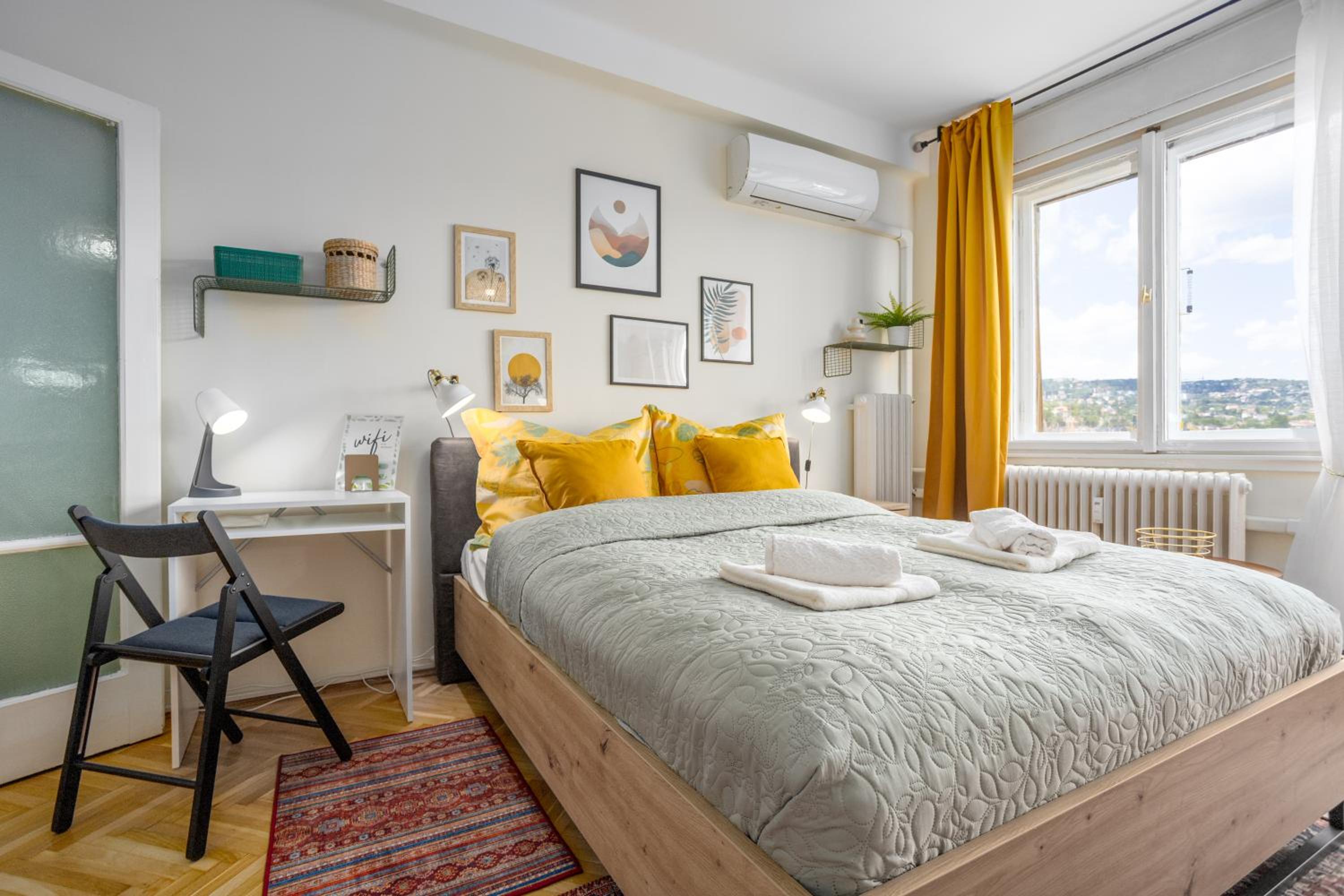Apartment with PANORAMIC VIEW