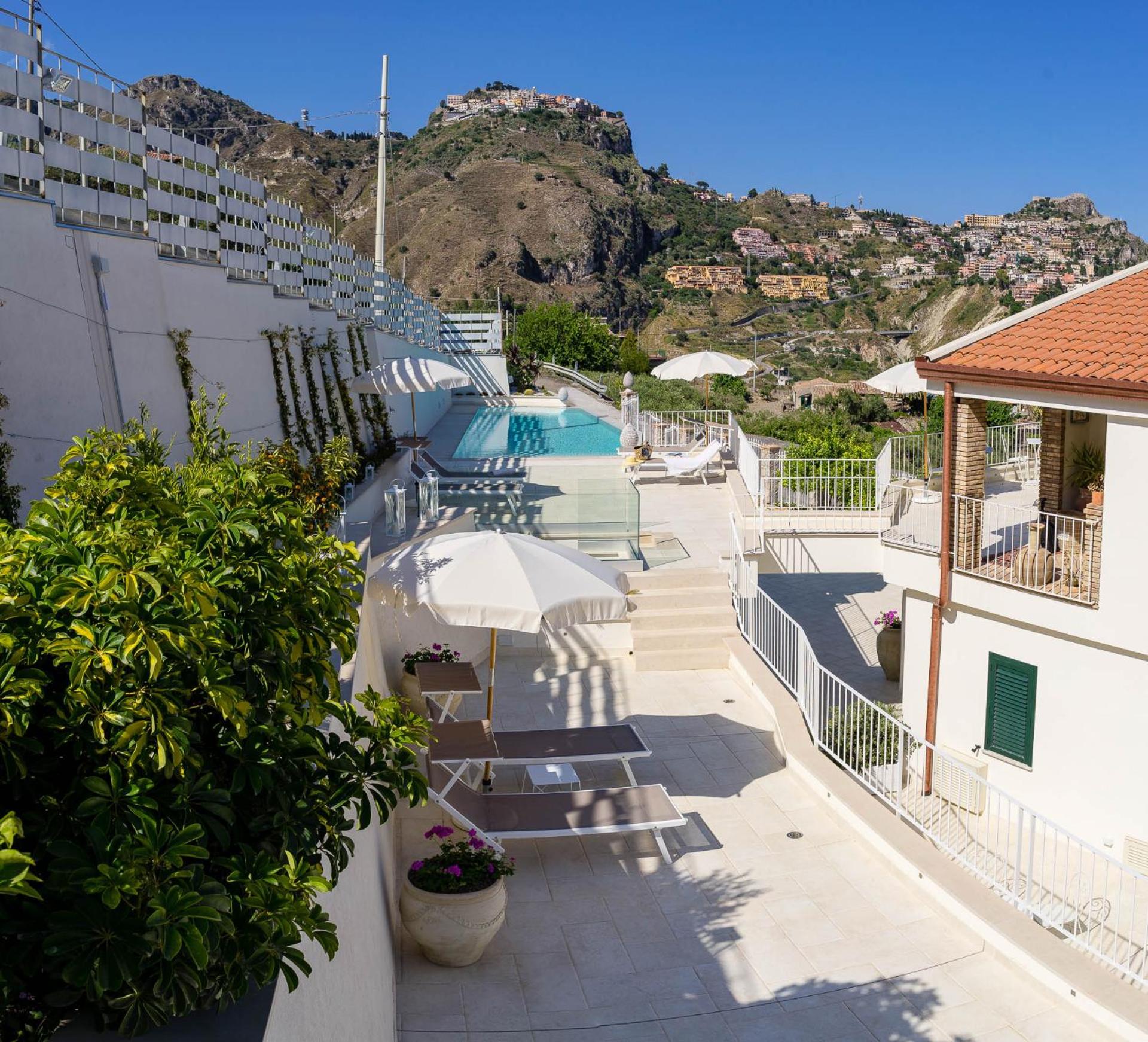Sciccosa Guest House