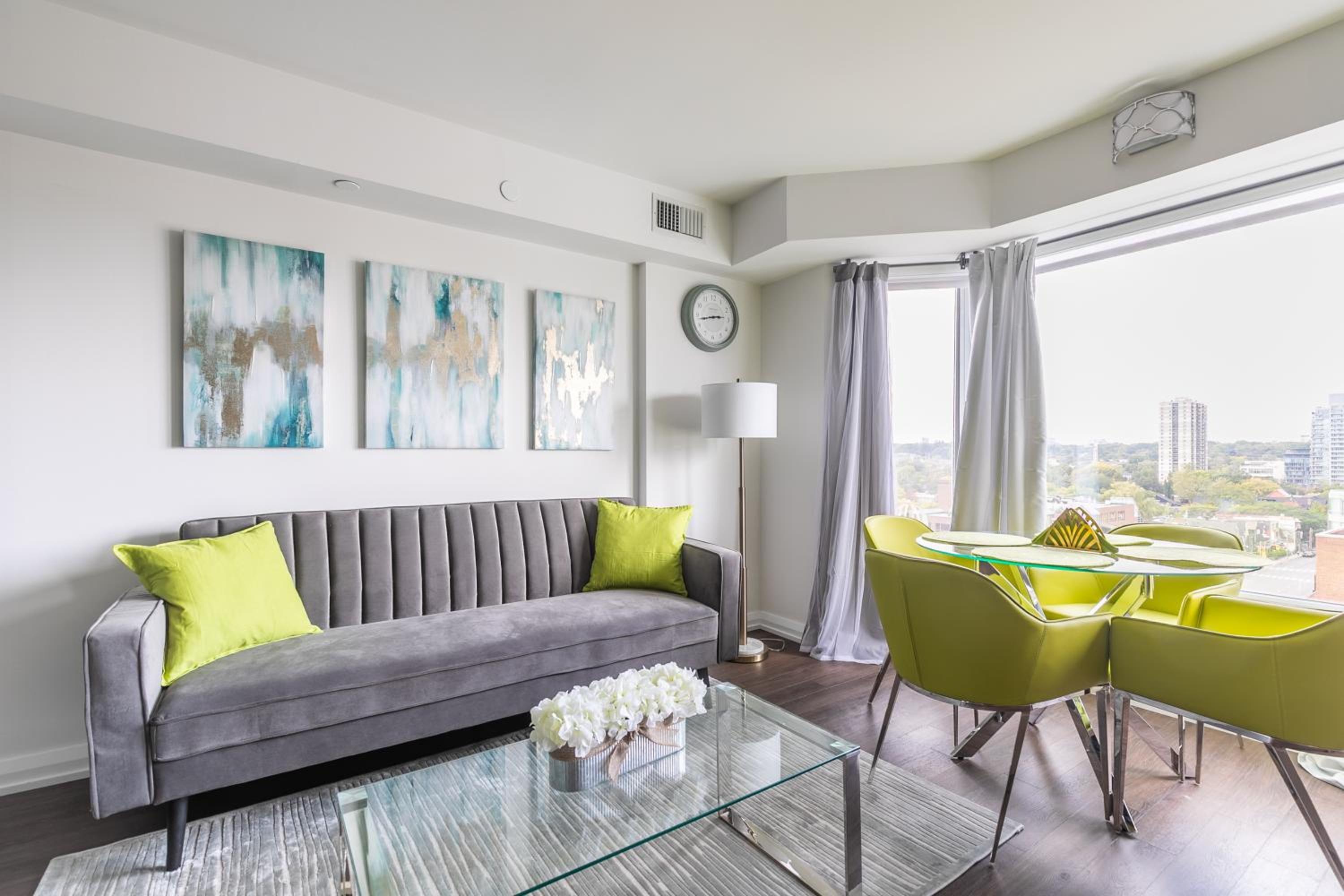 Forest 1Bd & DEN in Yorkville 10 Floor