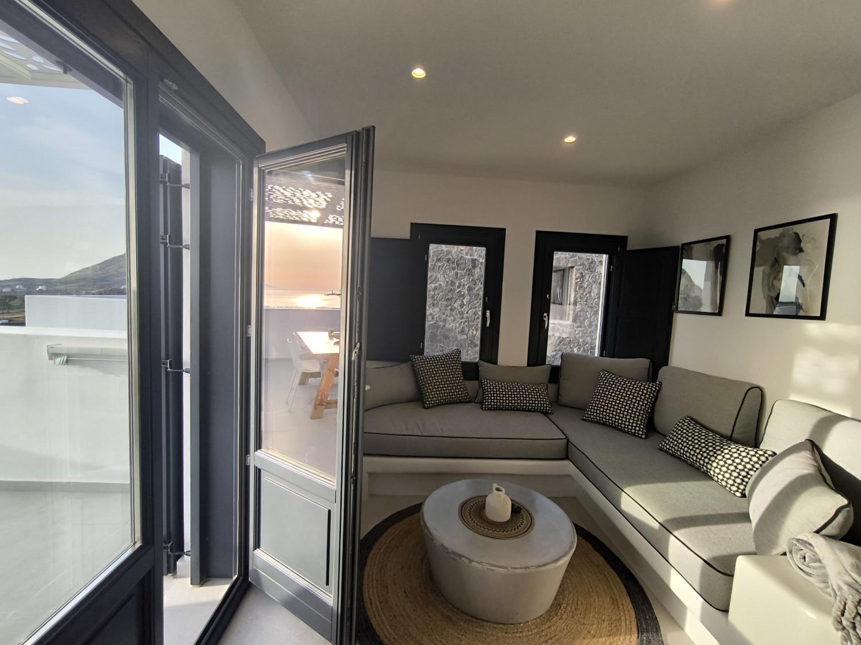 EXO Santorini Sea View Private Pool Villa and Suites
