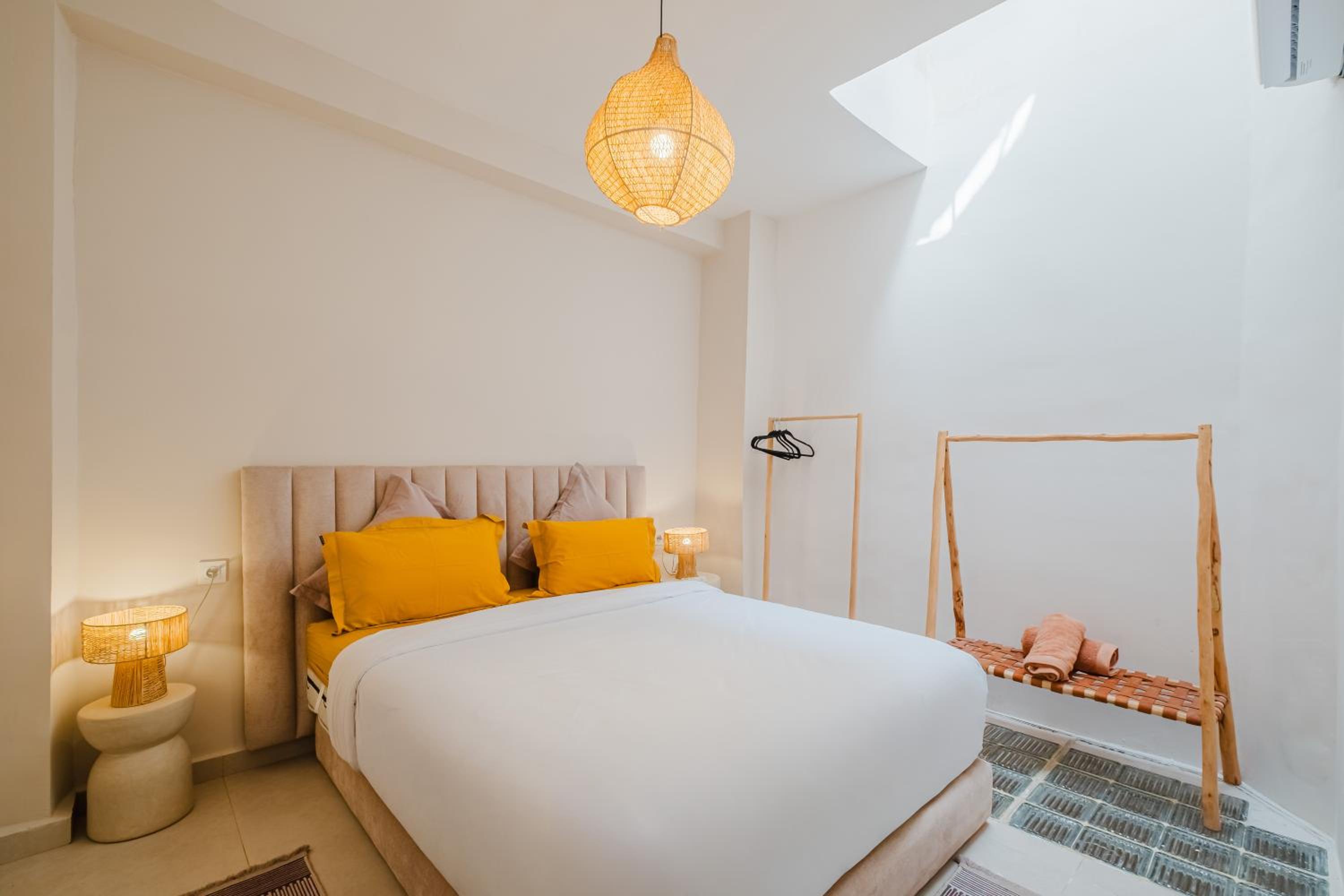Heart of Gueliz Rooftop Terrace with Pool and Breakfast Free WiFi 3 Bedrooms