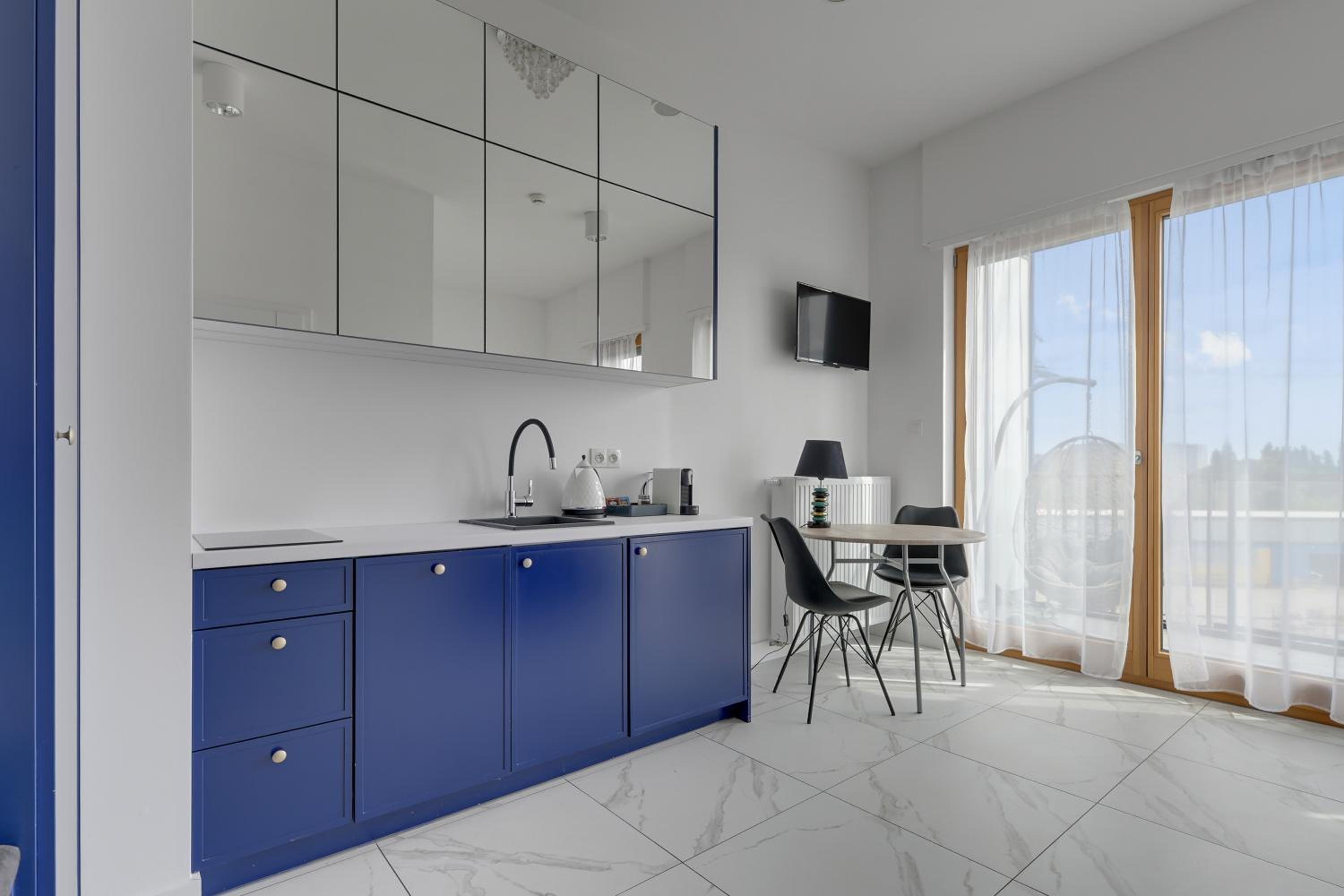 Riverside Gdańsk Apartment by Lion Apartments
