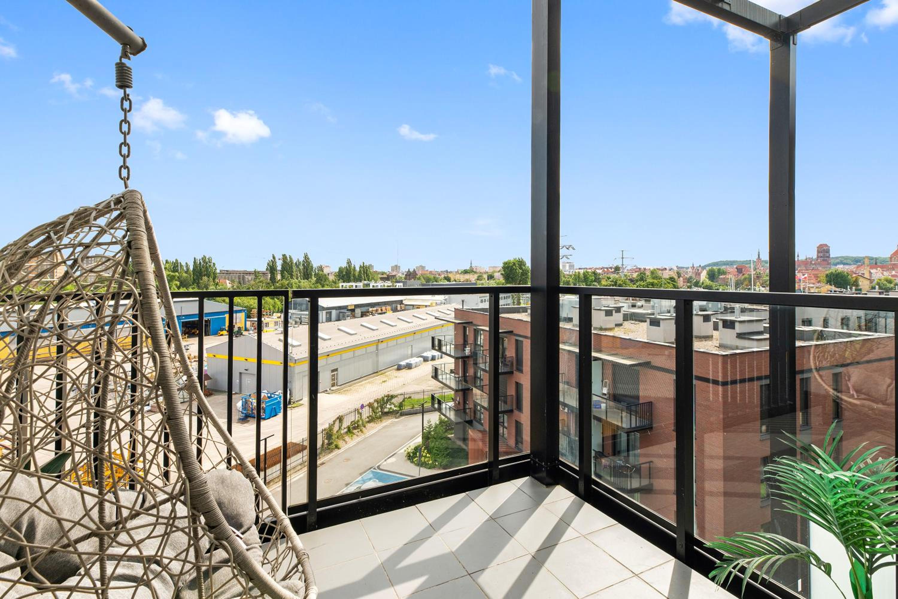 Riverside Gdańsk Apartment by Lion Apartments