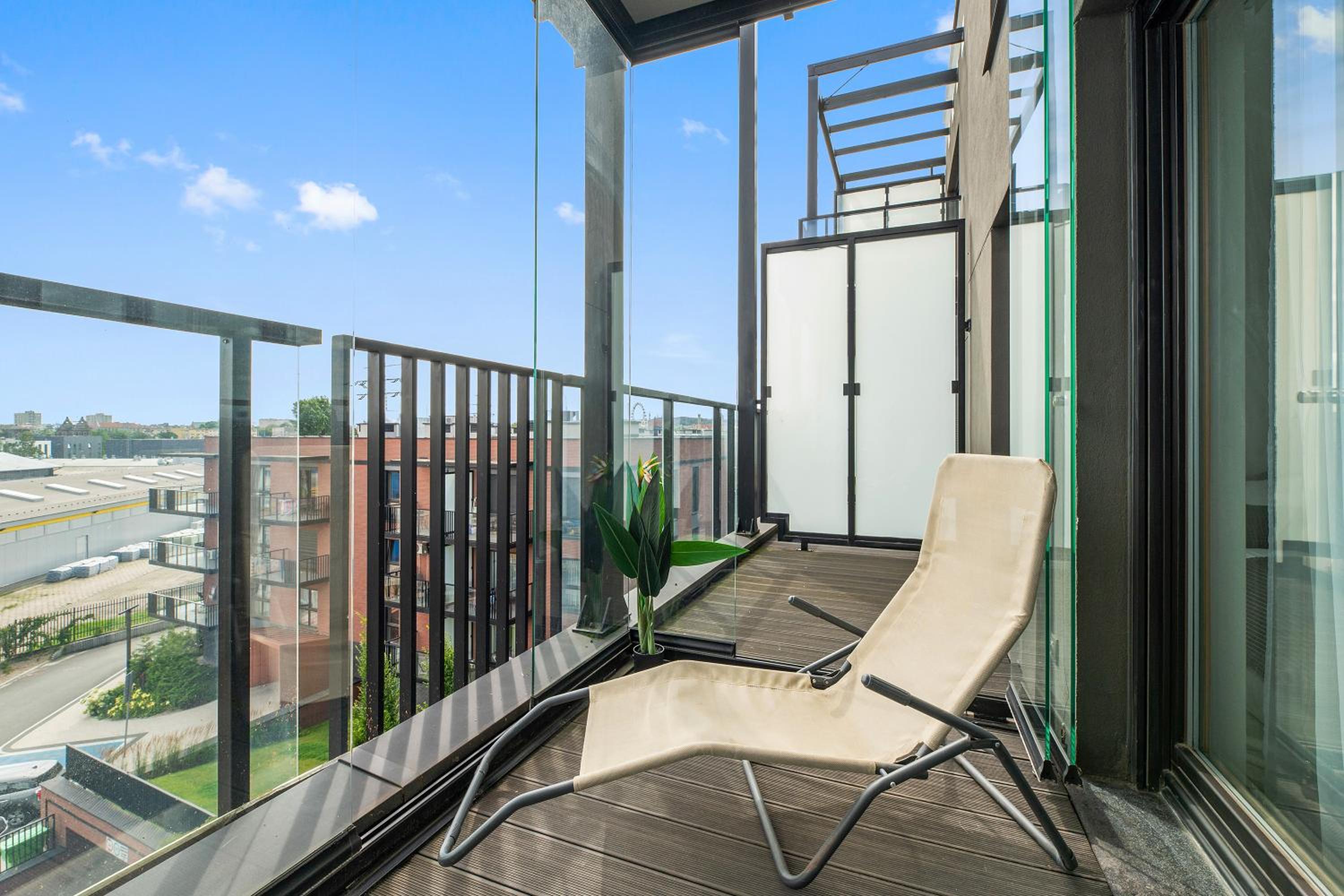 Riverside Gdańsk Apartment by Lion Apartments