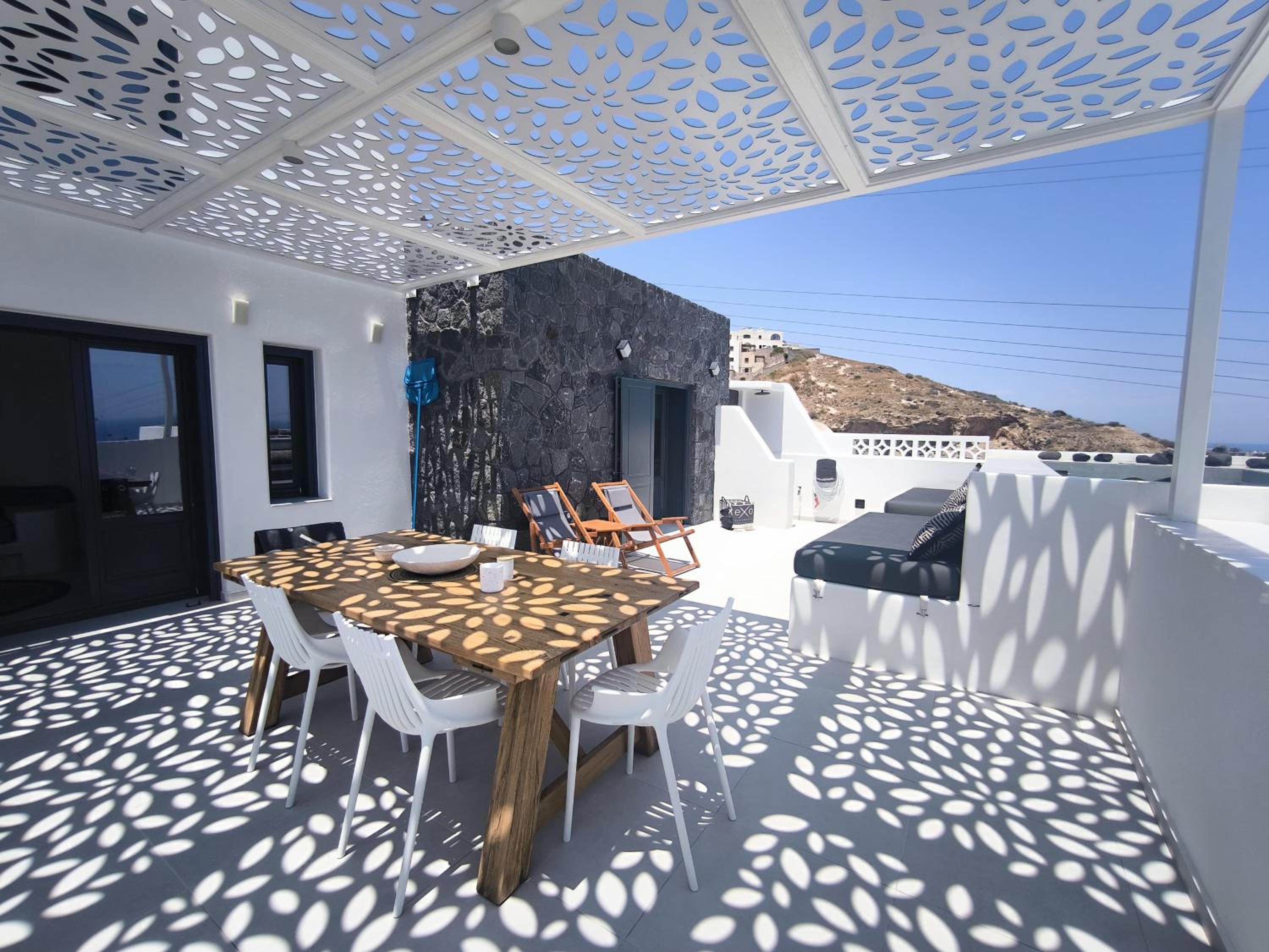 EXO Santorini Sea View Private Pool Villa and Suites