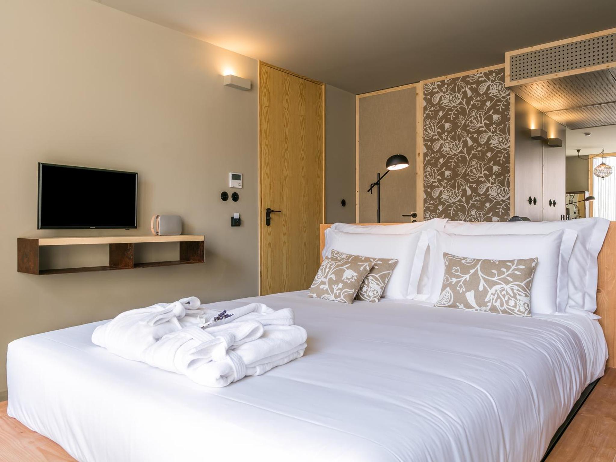 Armazém Luxury Housing- Architectural & Design Hotel