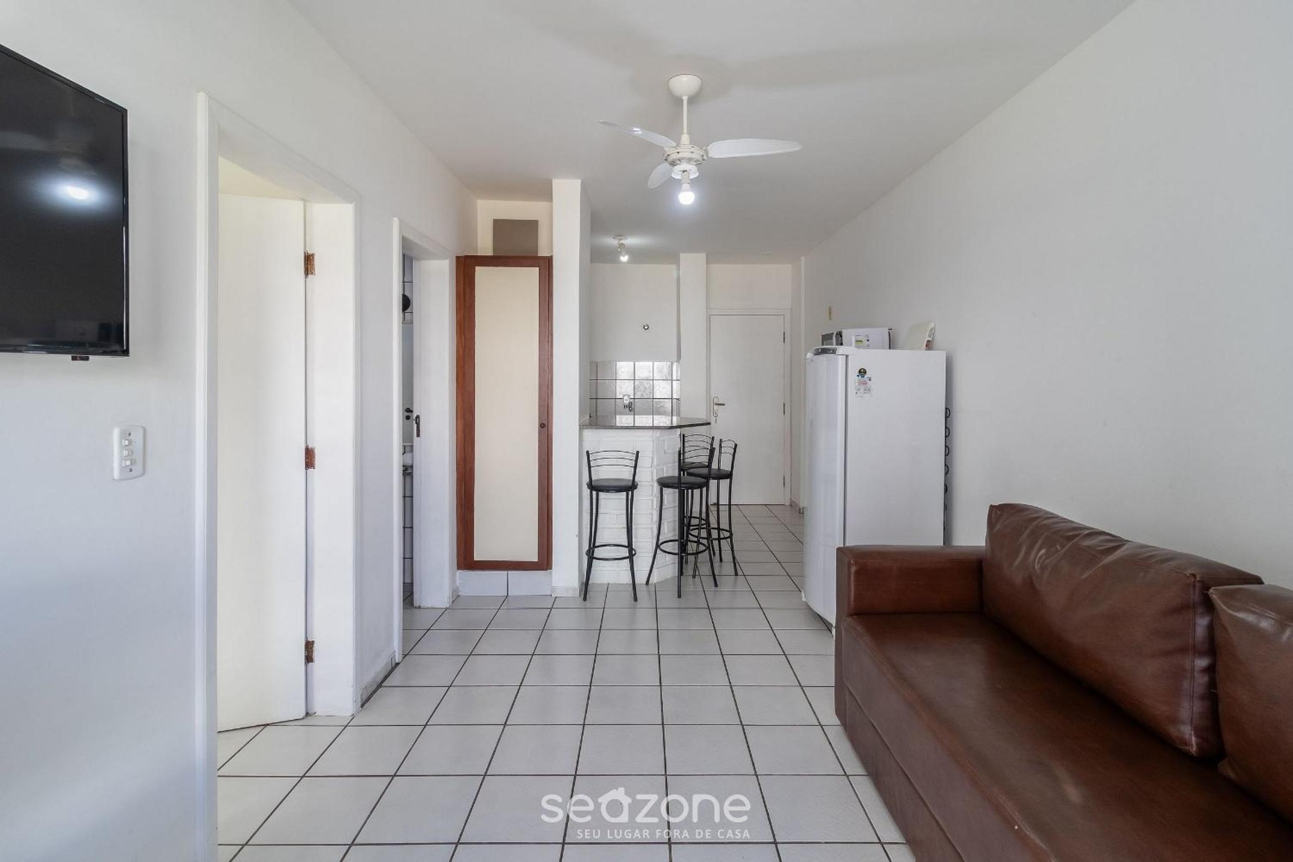 Well-located condominium, 100 m from the beach - CSC