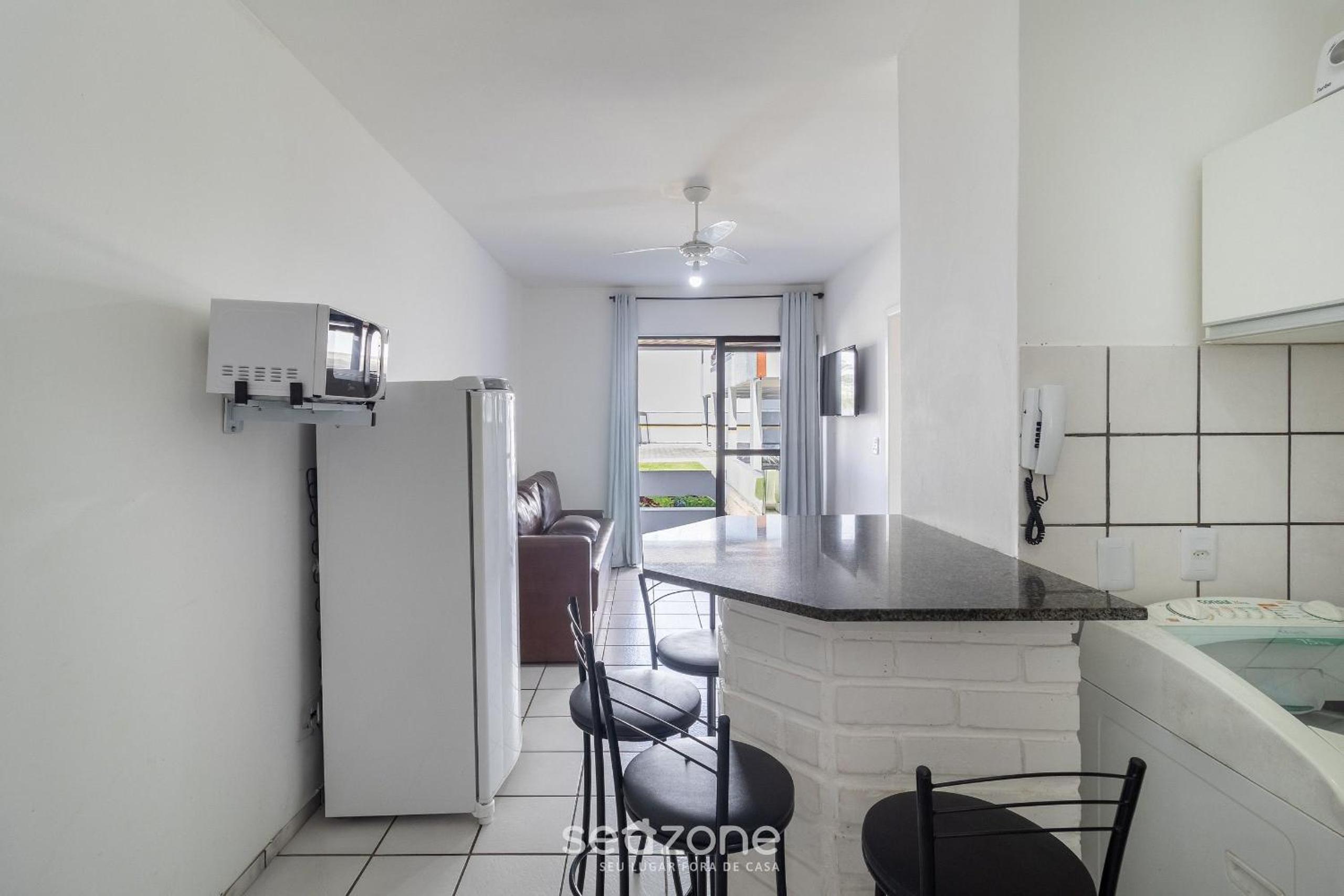 Well-located condominium, 100 m from the beach - CSC
