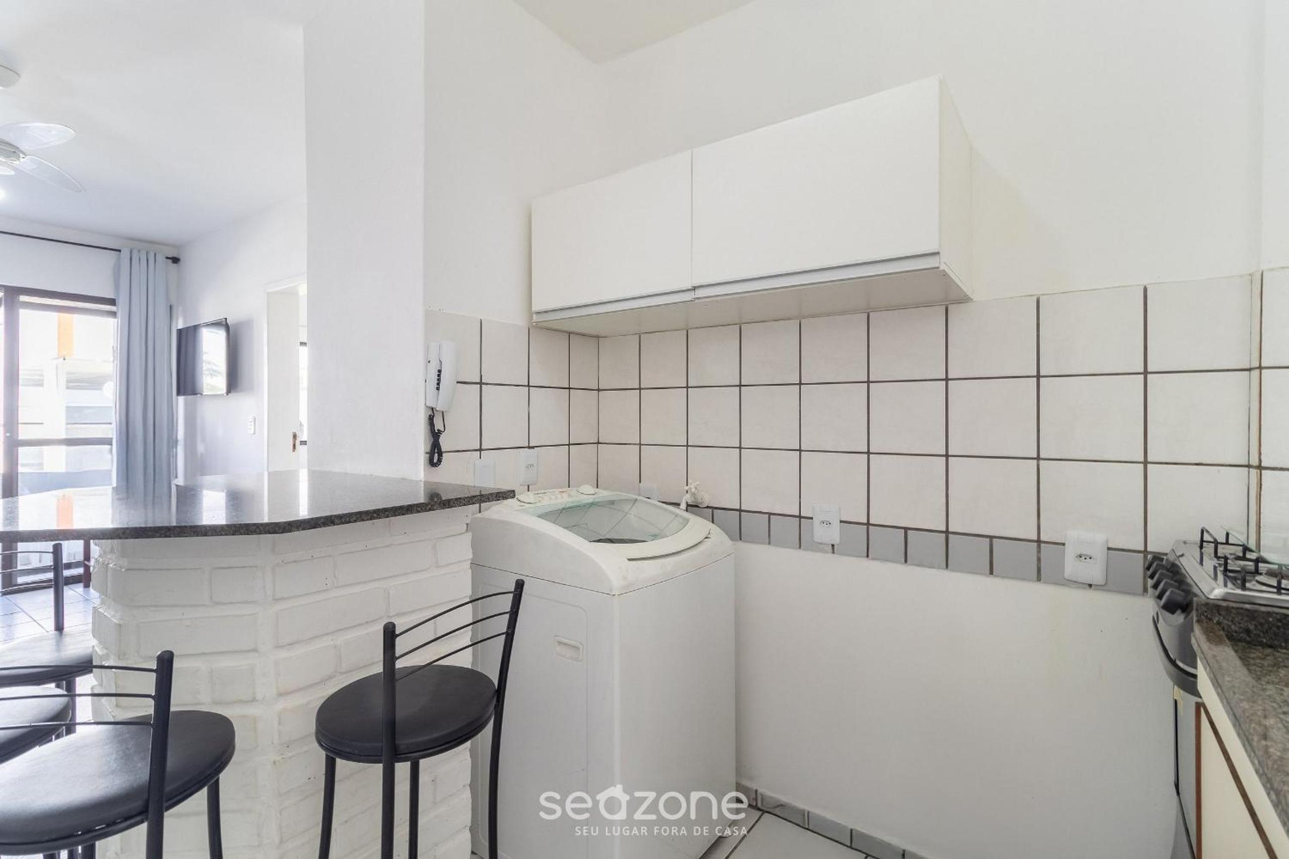 Well-located condominium, 100 m from the beach - CSC