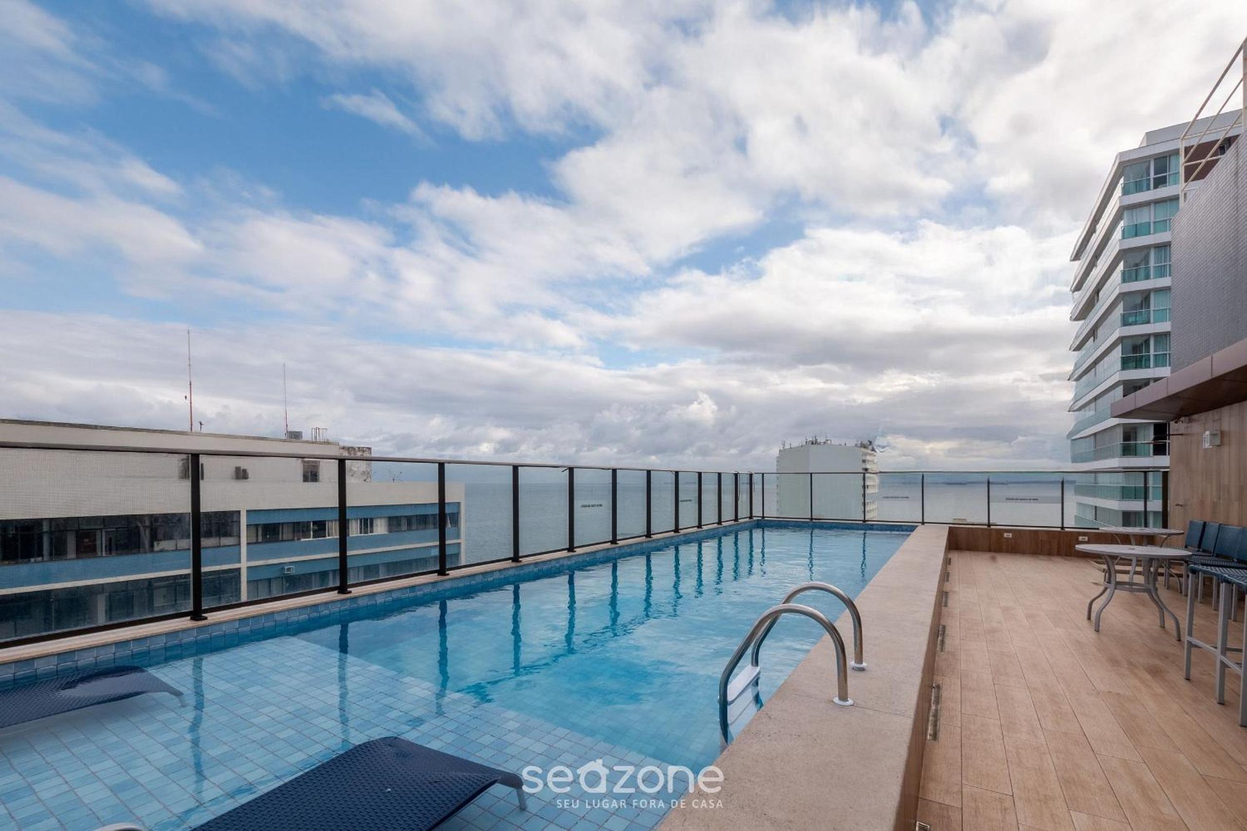 1 Bedroom Apart w/ Air 120m from the Beach ESB0310