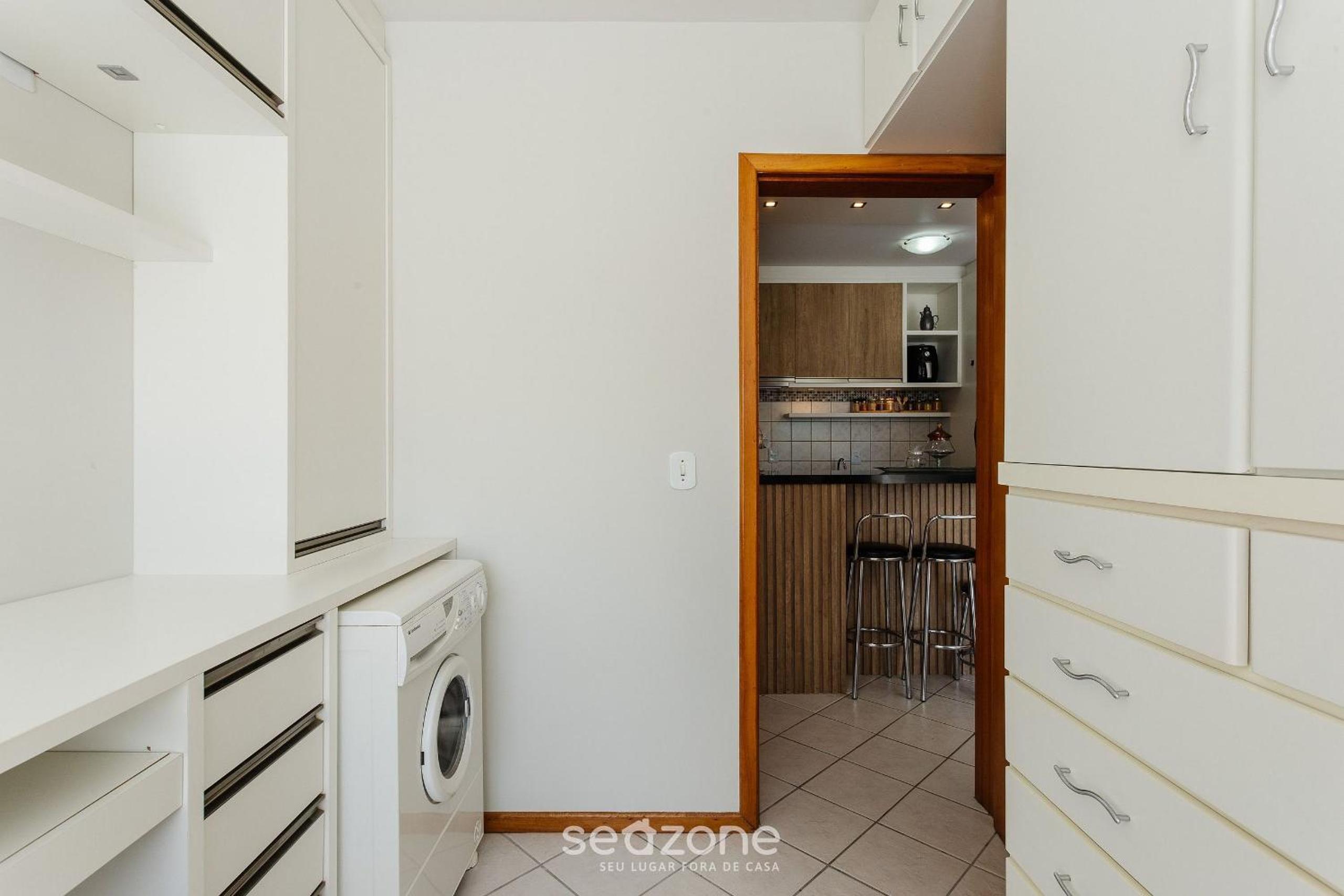 Well-located condominium, 100 m from the beach - CSC