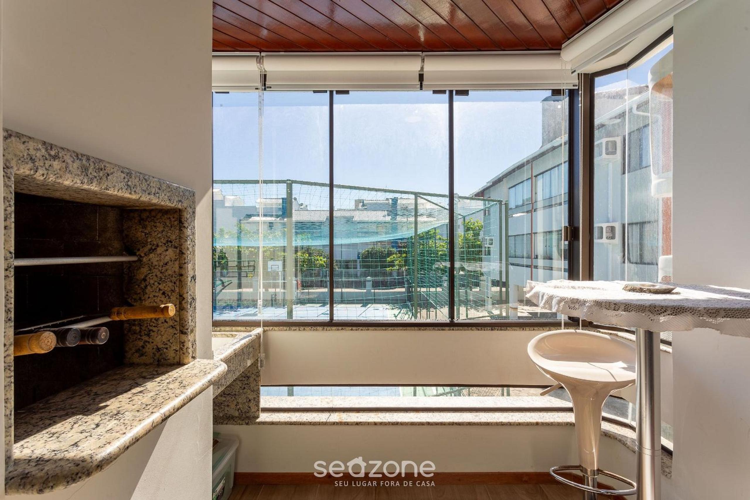 Well-located condominium, 100 m from the beach - CSC