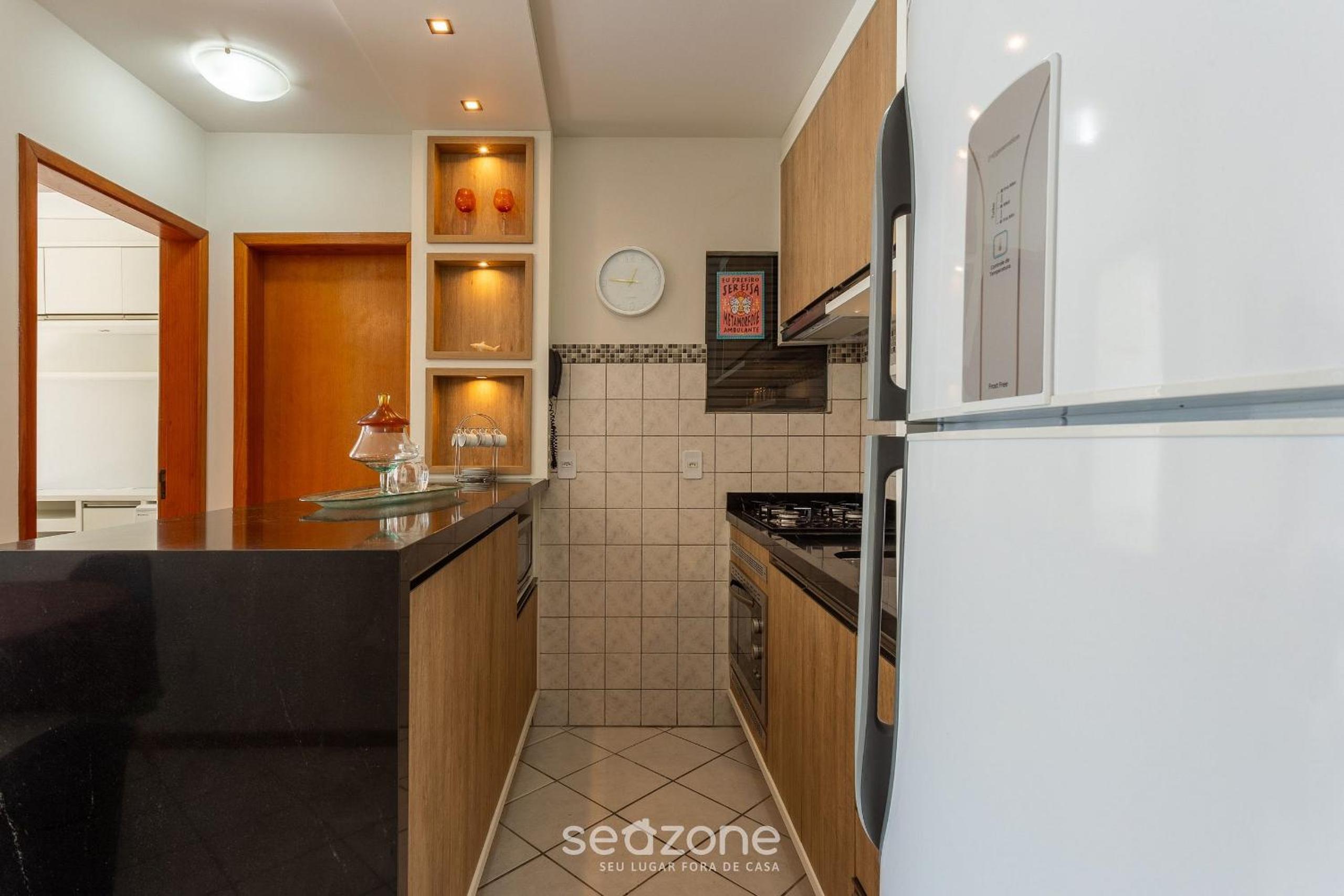 Well-located condominium, 100 m from the beach - CSC