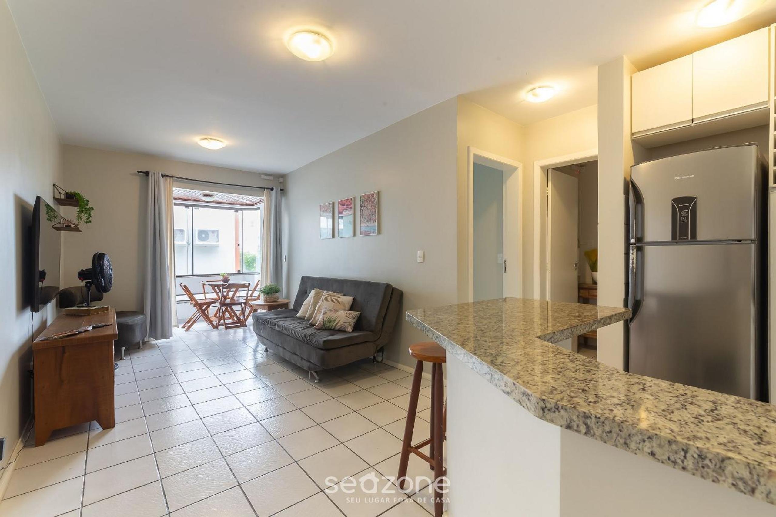 Well-located condominium, 100 m from the beach - CSC