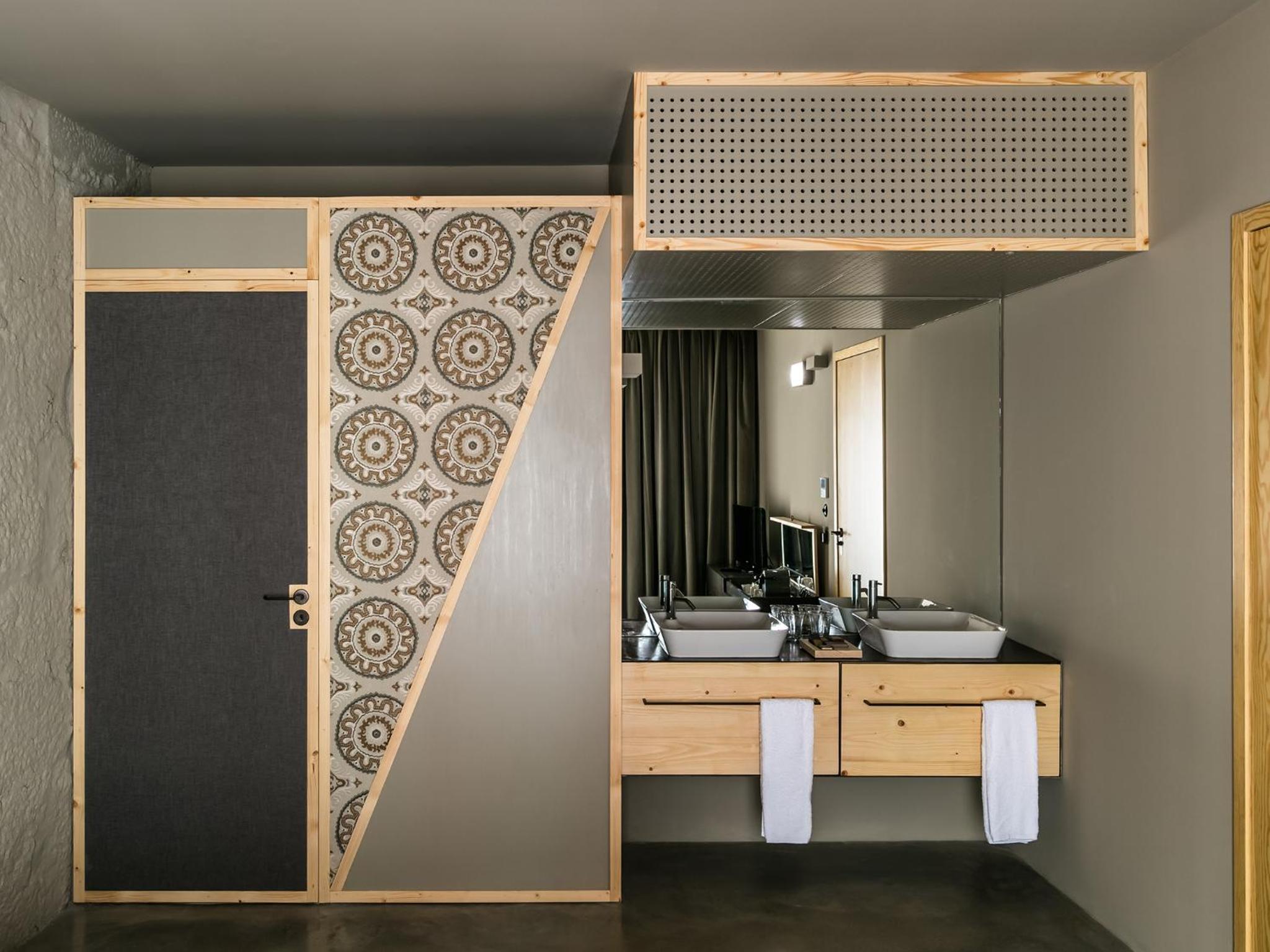 Armazém Luxury Housing- Architectural & Design Hotel