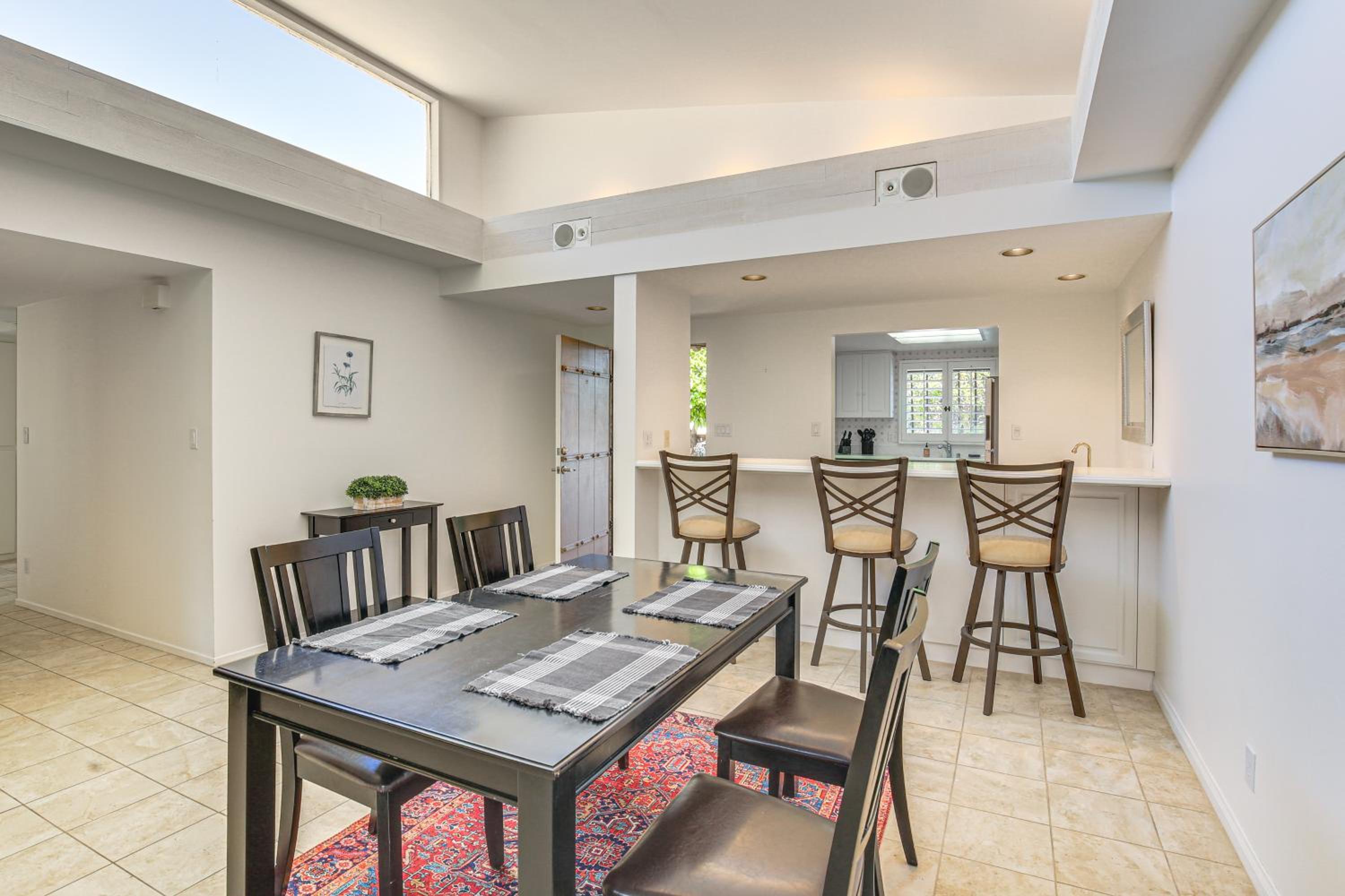 Palm Desert Condo with Community Perks WFH Friendly