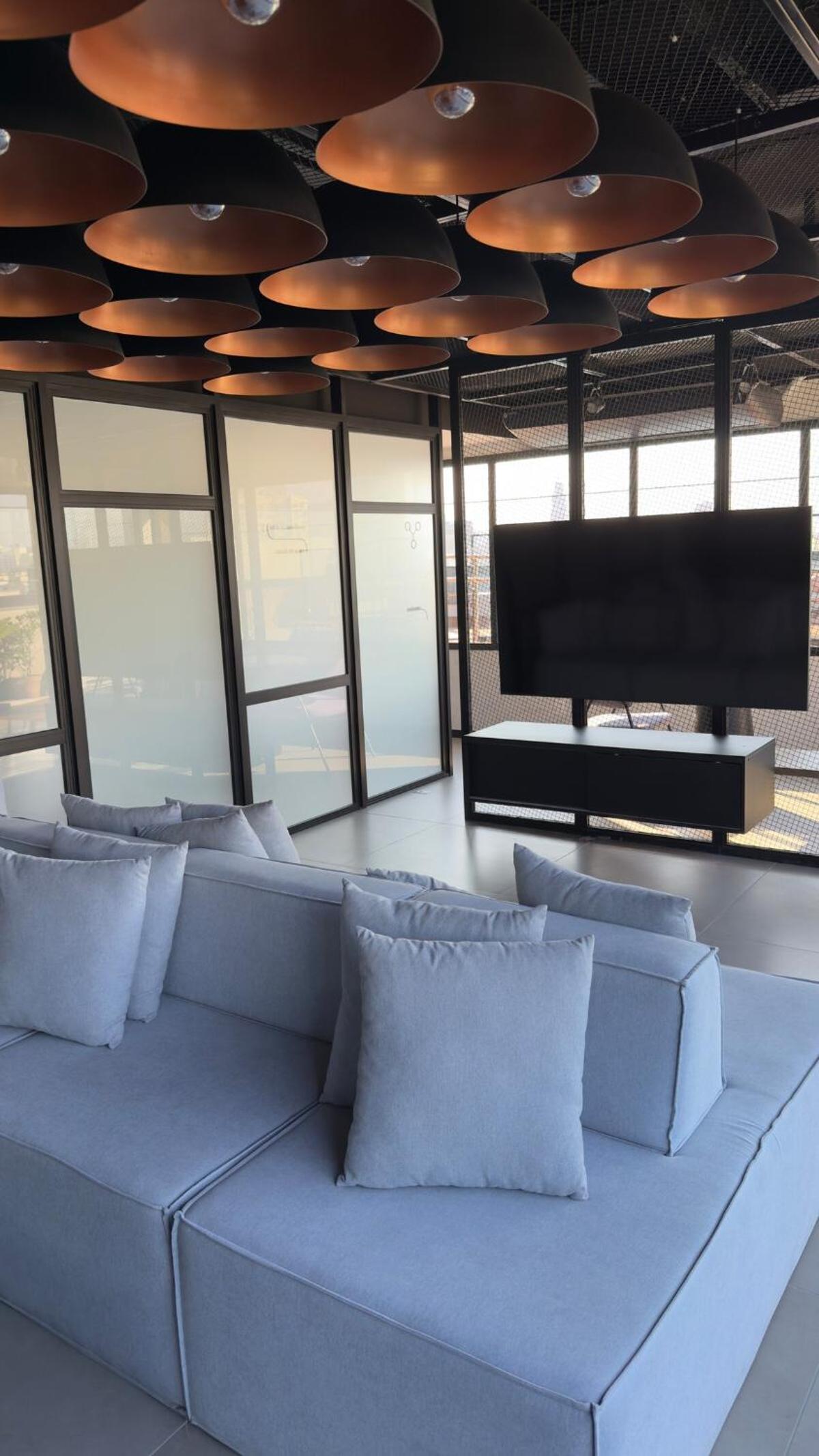 Studio 4p, Enxoval, Wi-Fi, Piscina, Roof Top, Arcos Lapa, a 5 minutos da Petrobras e a 20min Copacabana