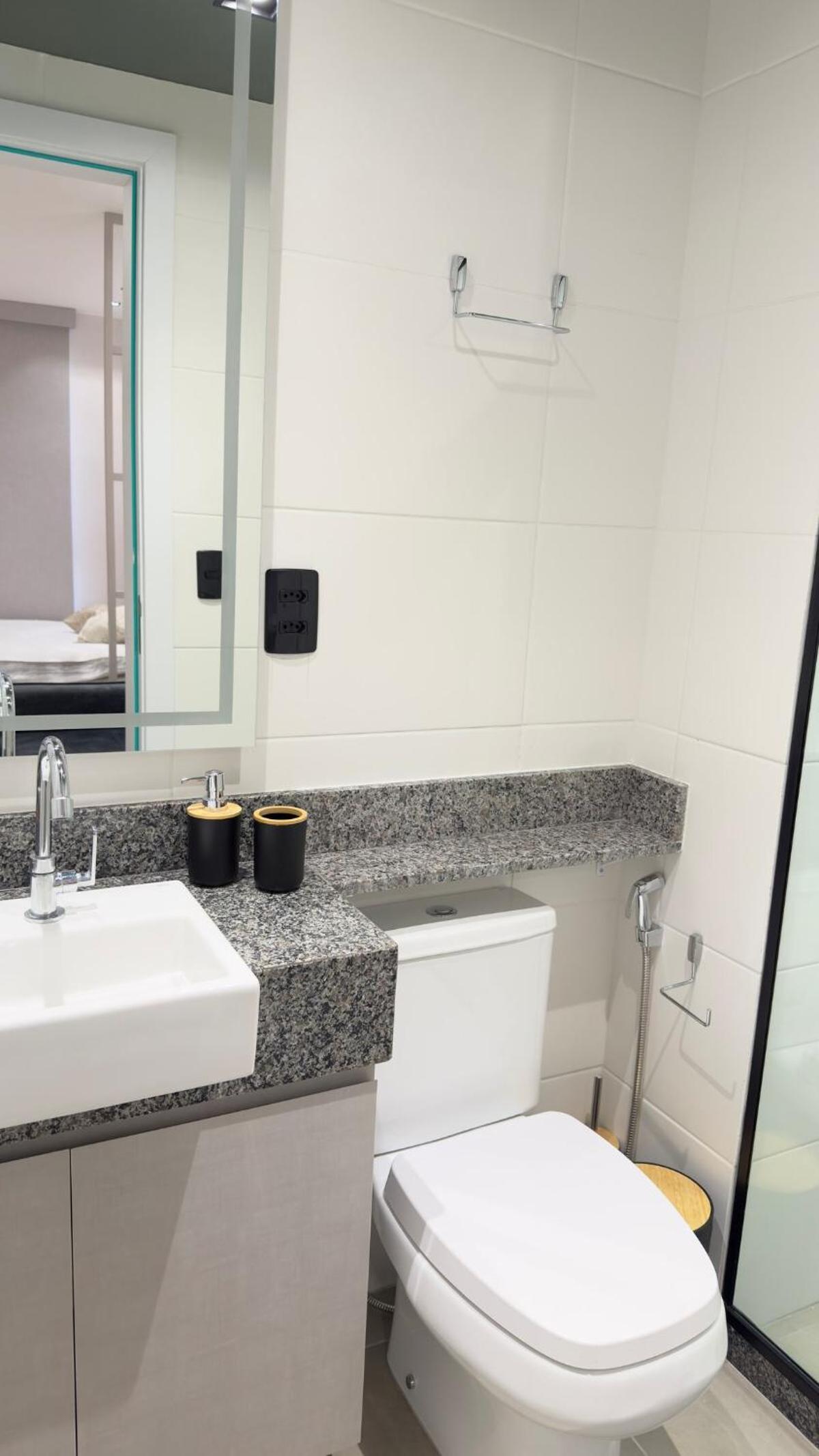 Studio 4p, Enxoval, Wi-Fi, Piscina, Roof Top, Arcos Lapa, a 5 minutos da Petrobras e a 20min Copacabana