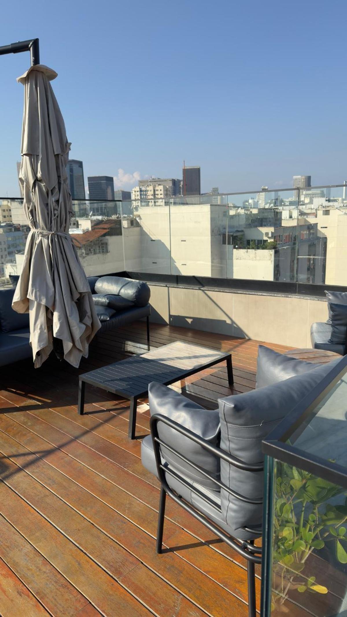 Studio 4p, Enxoval, Wi-Fi, Piscina, Roof Top, Arcos Lapa, a 5 minutos da Petrobras e a 20min Copacabana