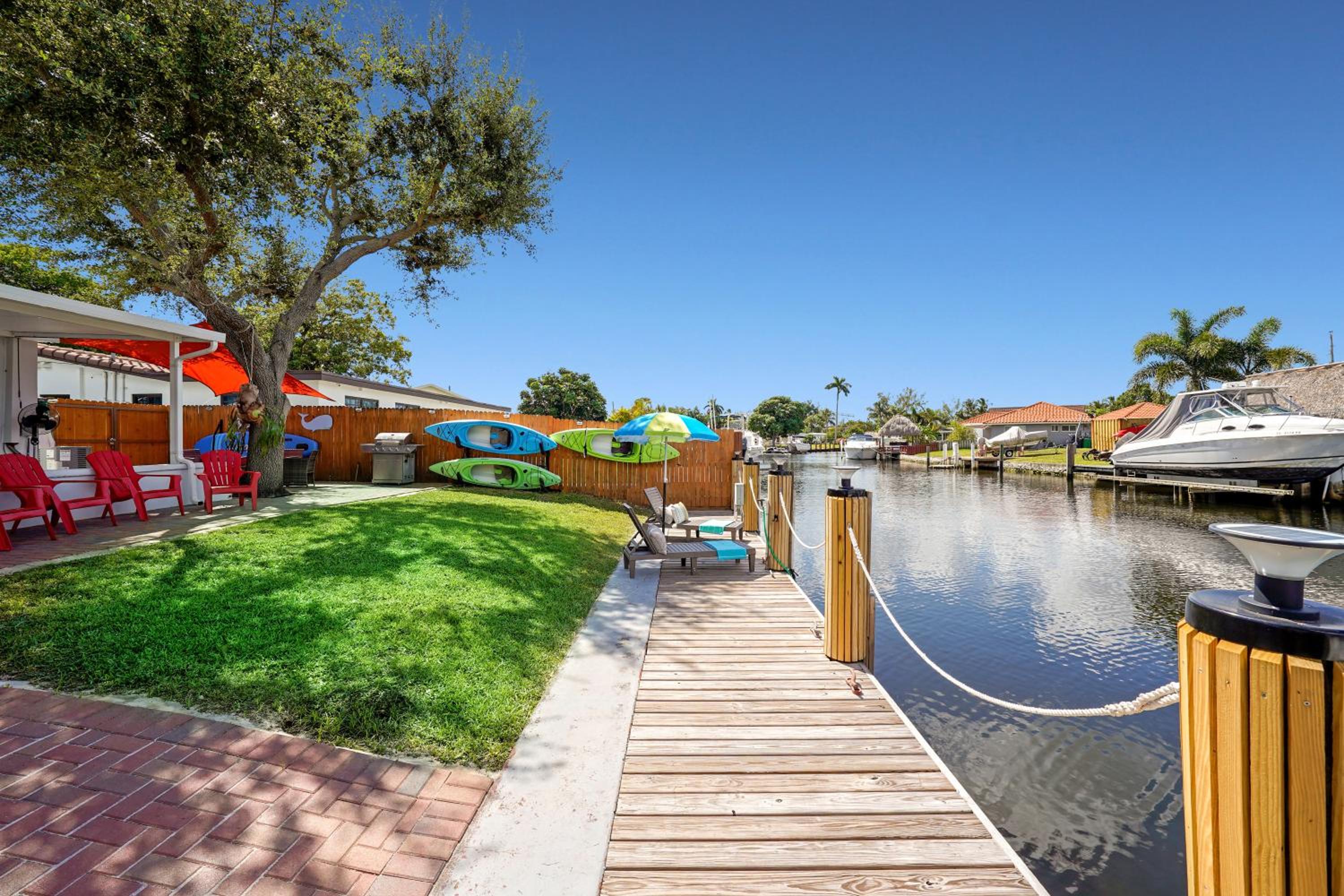 Waterfront Retreat Home Dania Beach