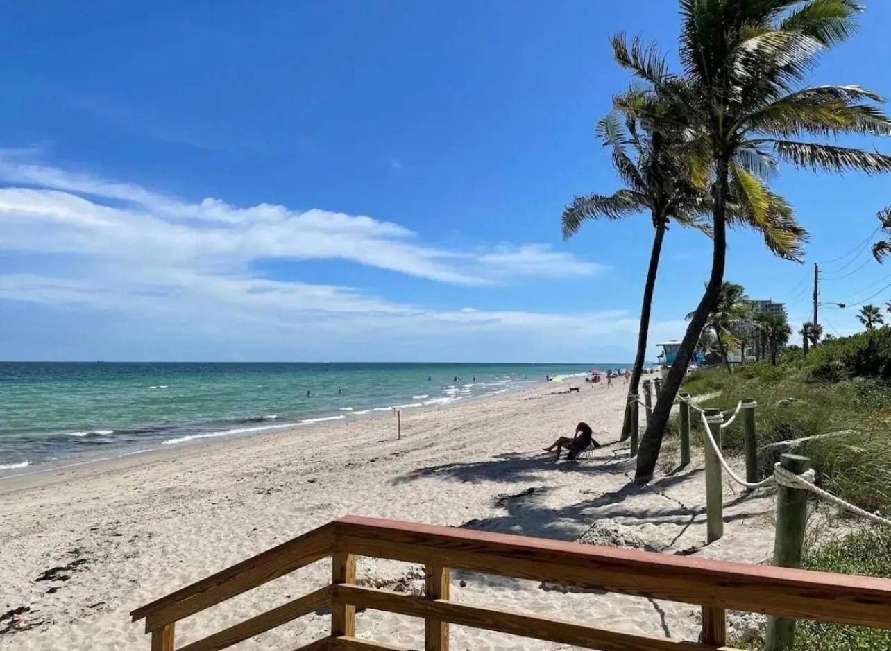 Waterfront Retreat Home Dania Beach
