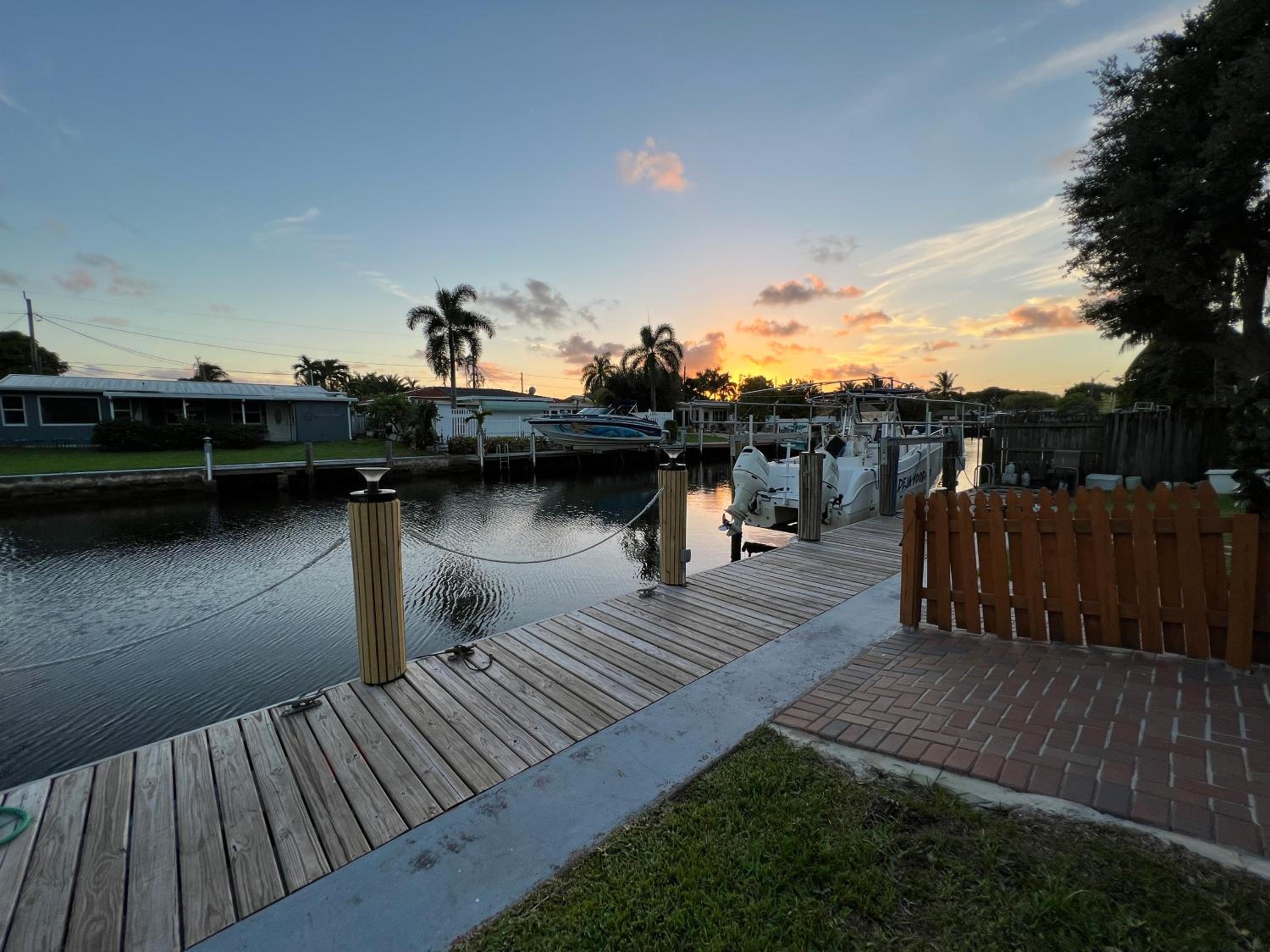 Waterfront Retreat Home Dania Beach
