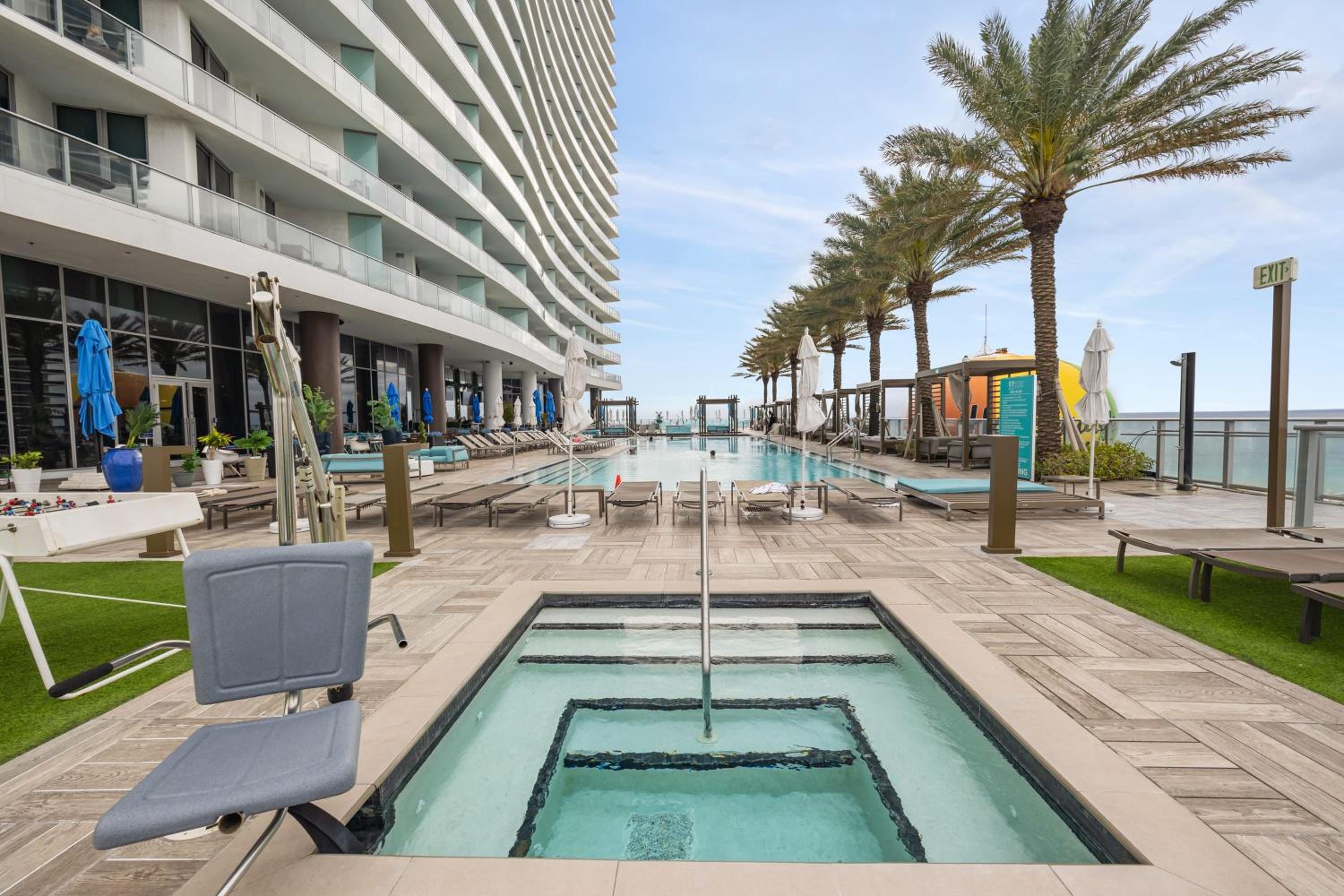 LYFE Resort Ocean View Penthouse