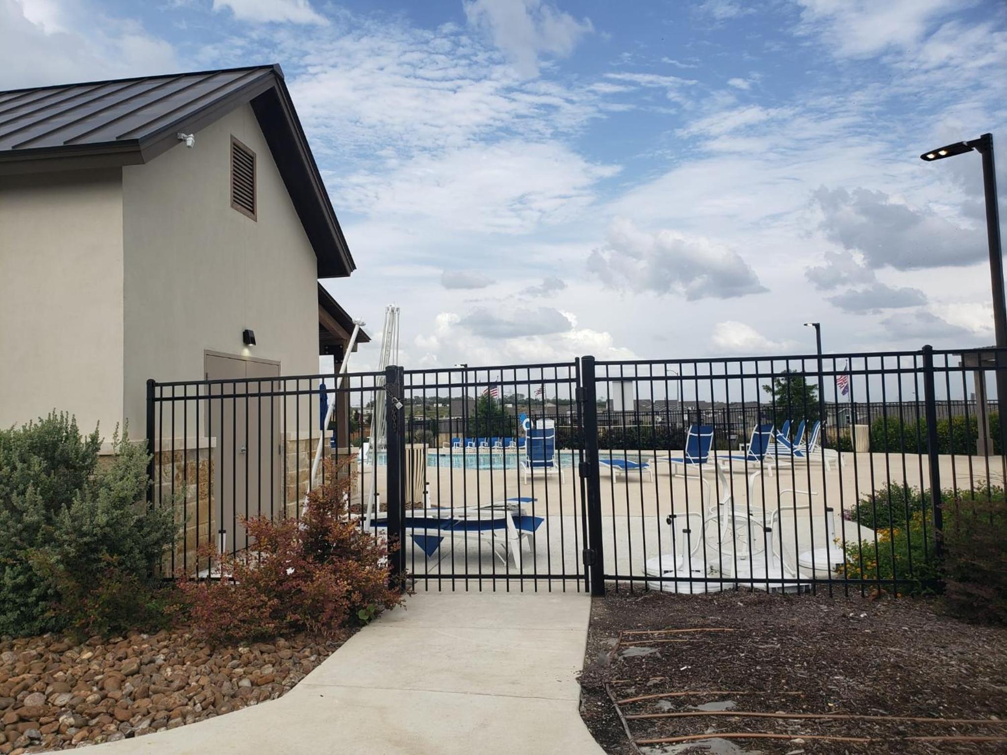 Private Cozy Rooms and Bathroom in Home near Seaworld Riverwalk and AFB
