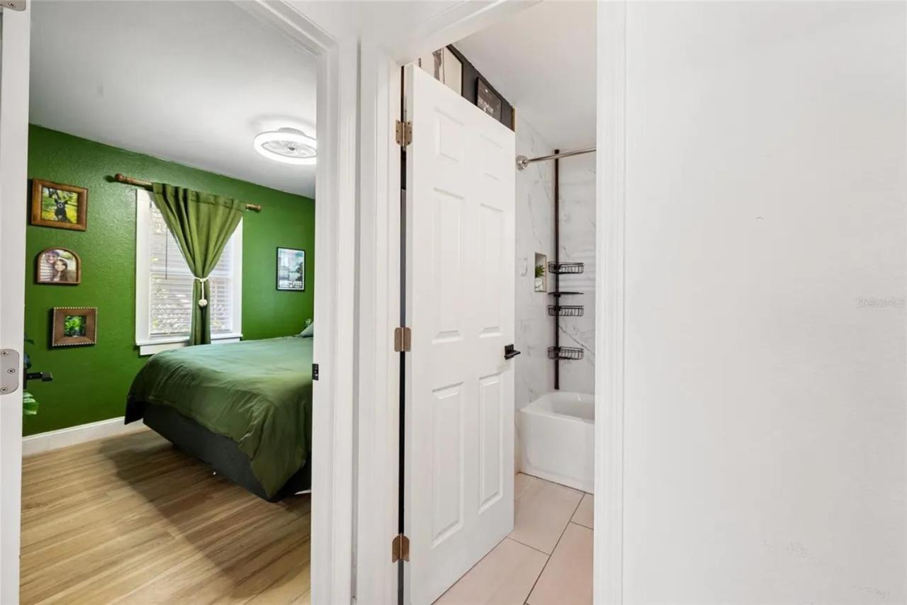 Coastal Comfort 2BR Getaway St Pete