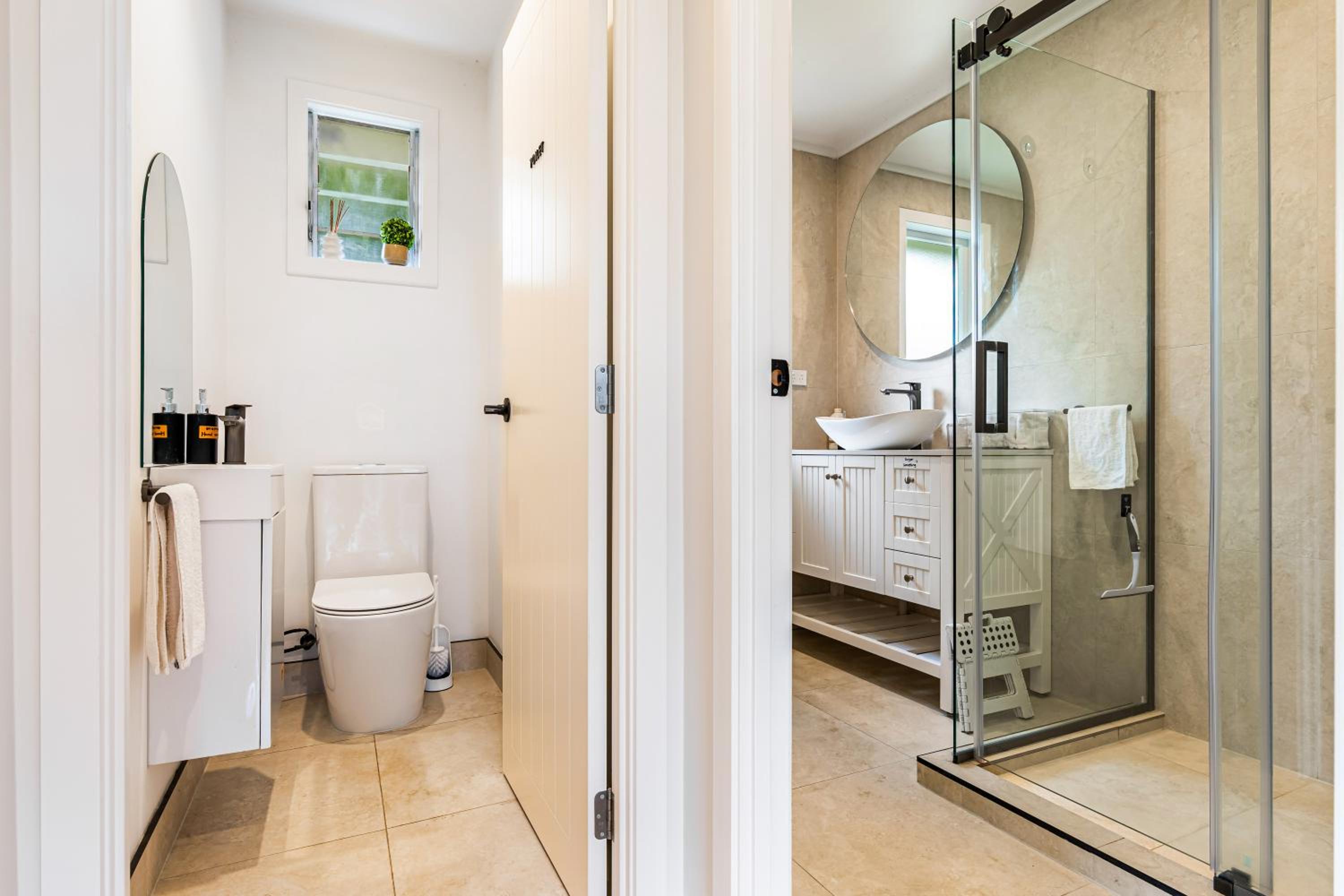 Most Peaceful & Private City Retreat - New AC - CBD 12 KMs & Airport 17KMs Away