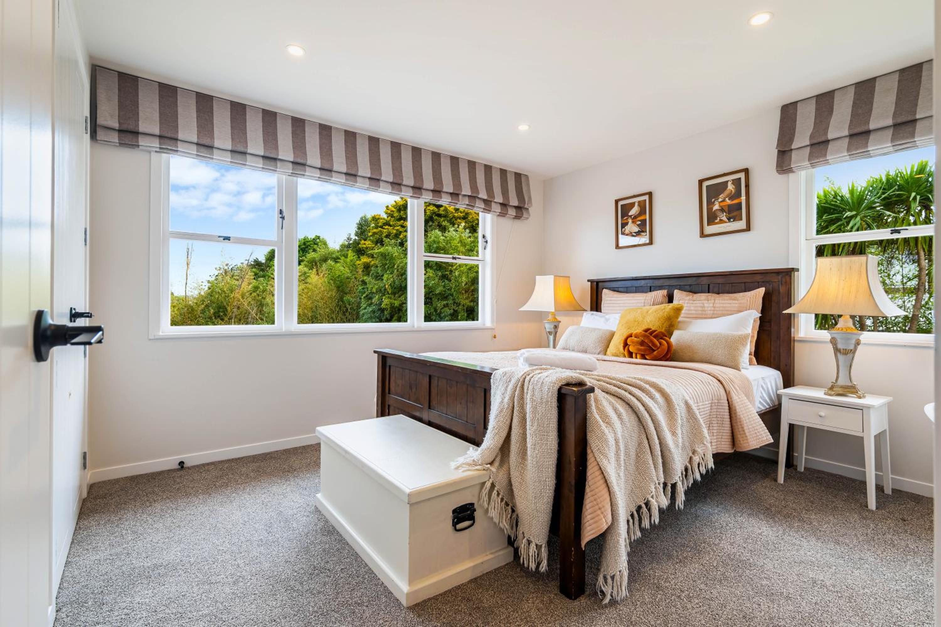 Most Peaceful & Private City Retreat - New AC - CBD 12 KMs & Airport 17KMs Away