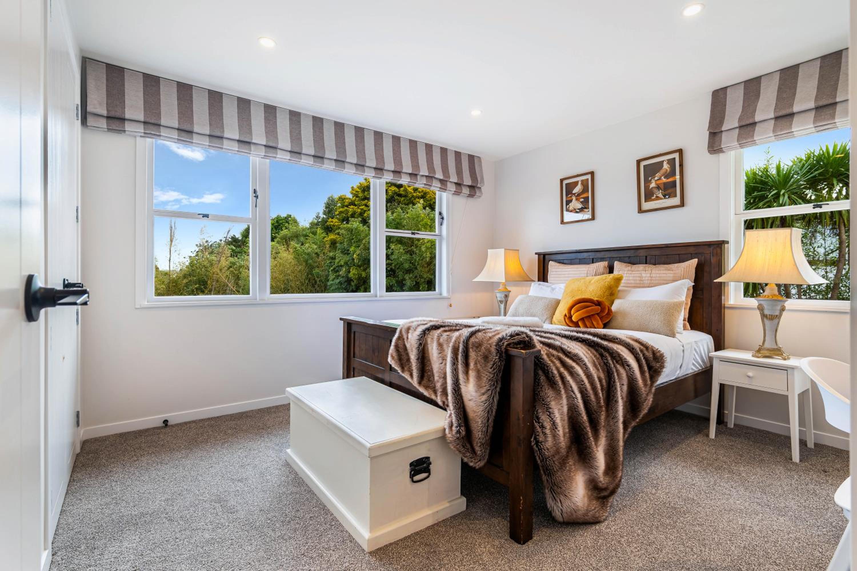 Most Peaceful & Private City Retreat - New AC - CBD 12 KMs & Airport 17KMs Away