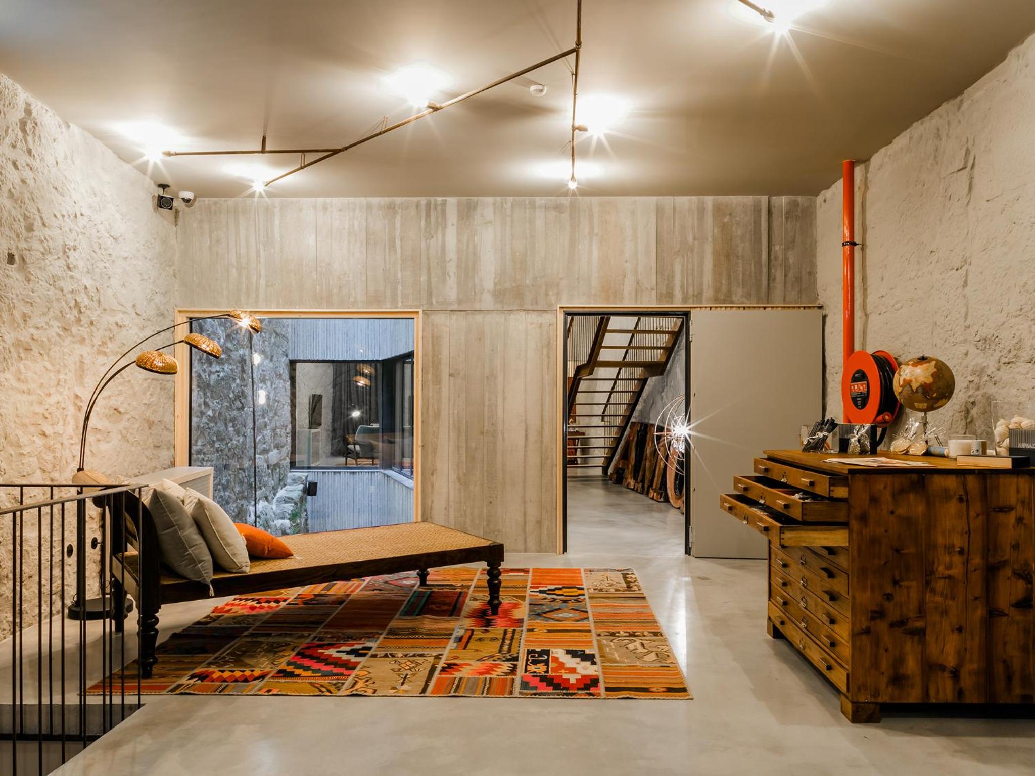 Armazém Luxury Housing- Architectural & Design Hotel