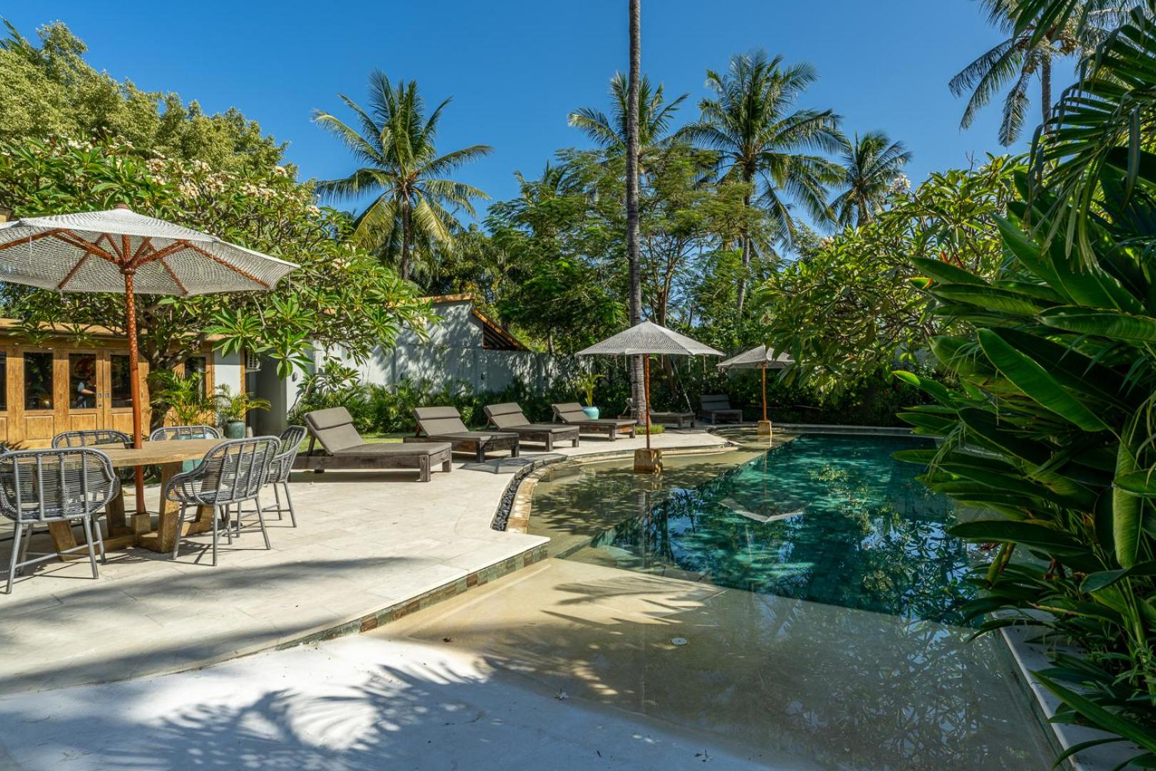 Villa Casa Gili T 4BR Villa, Pool, Gym & Bikes