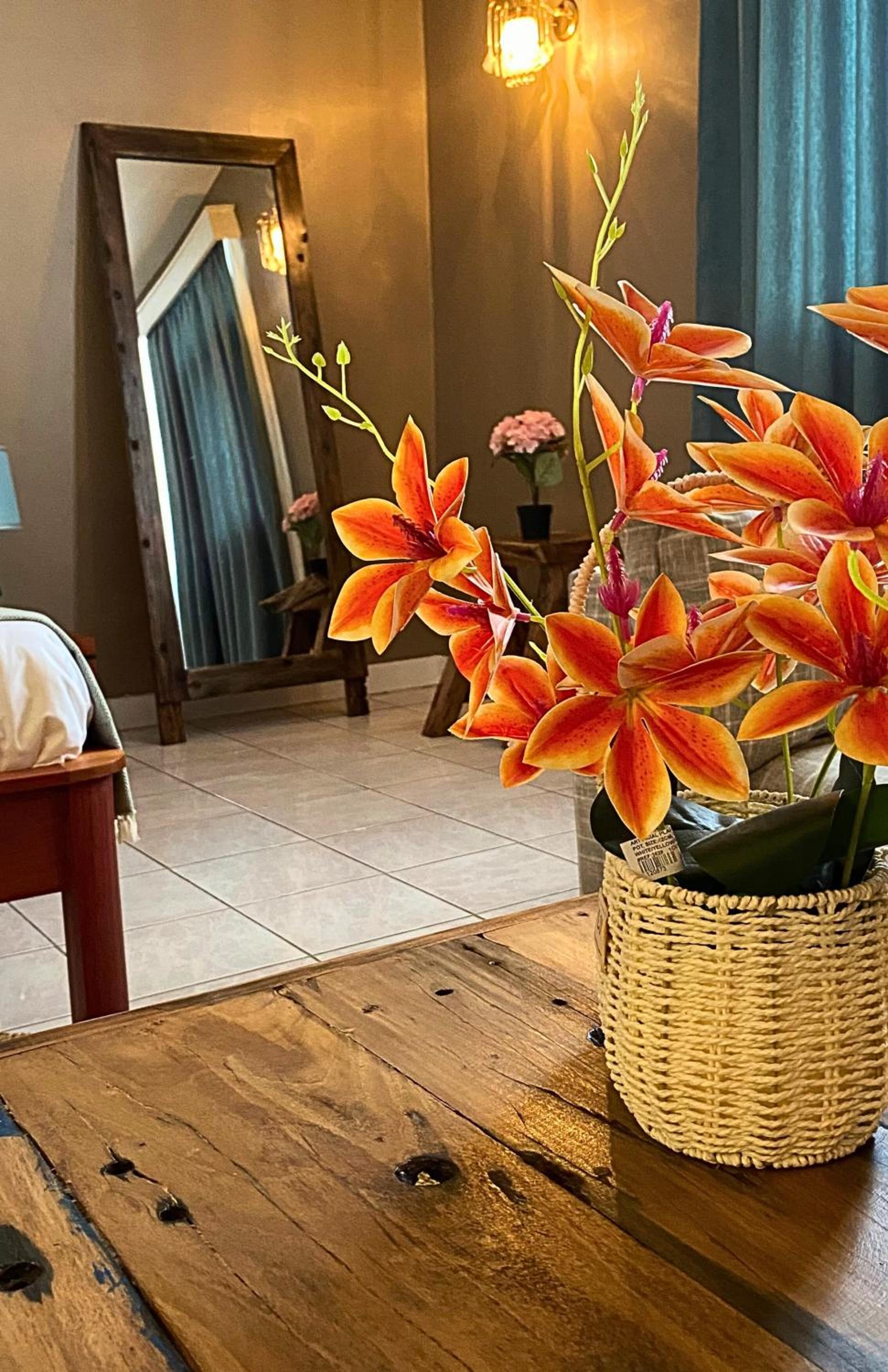 Sunny Shore B&B