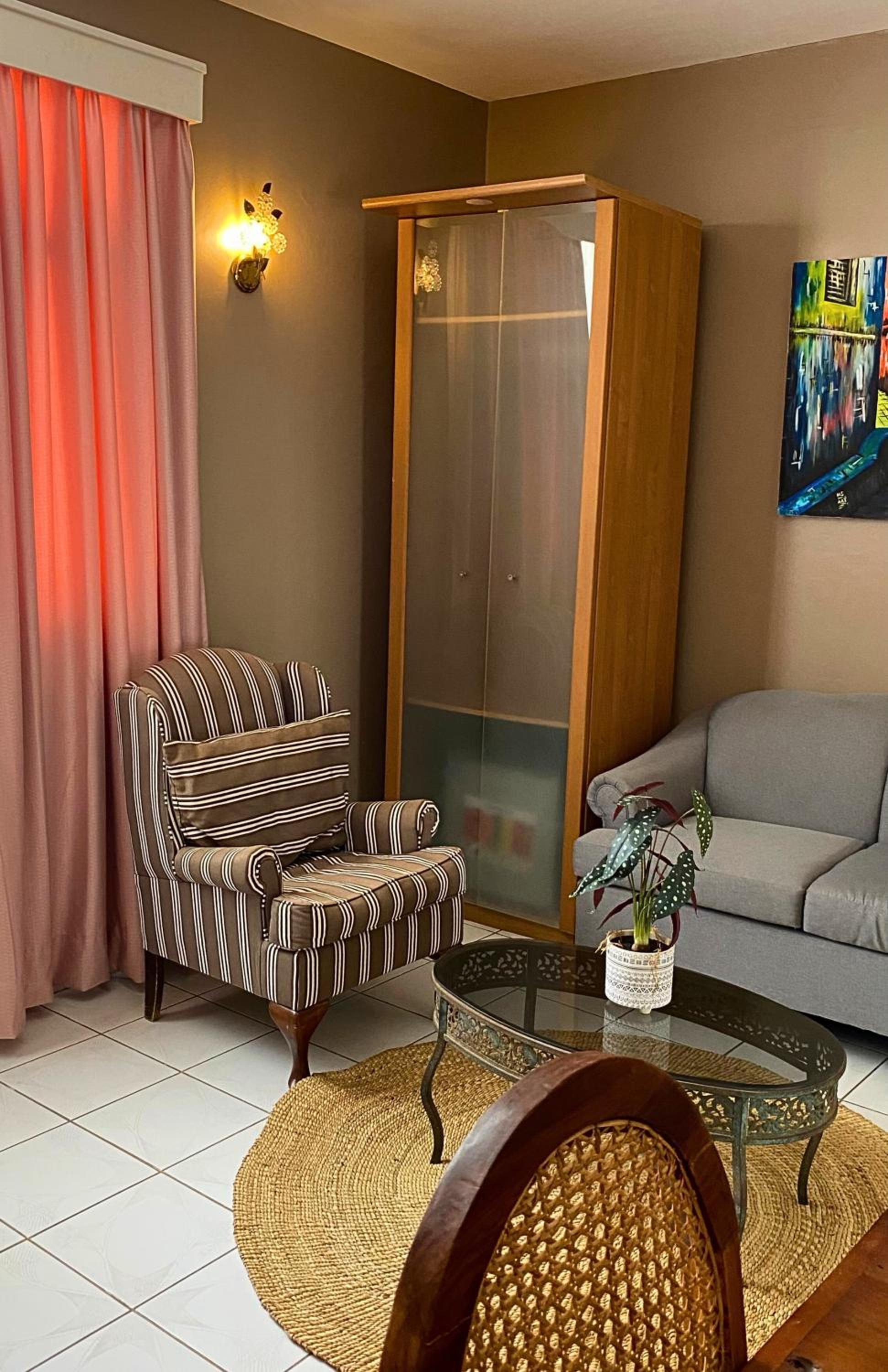 Sunny Shore B&B