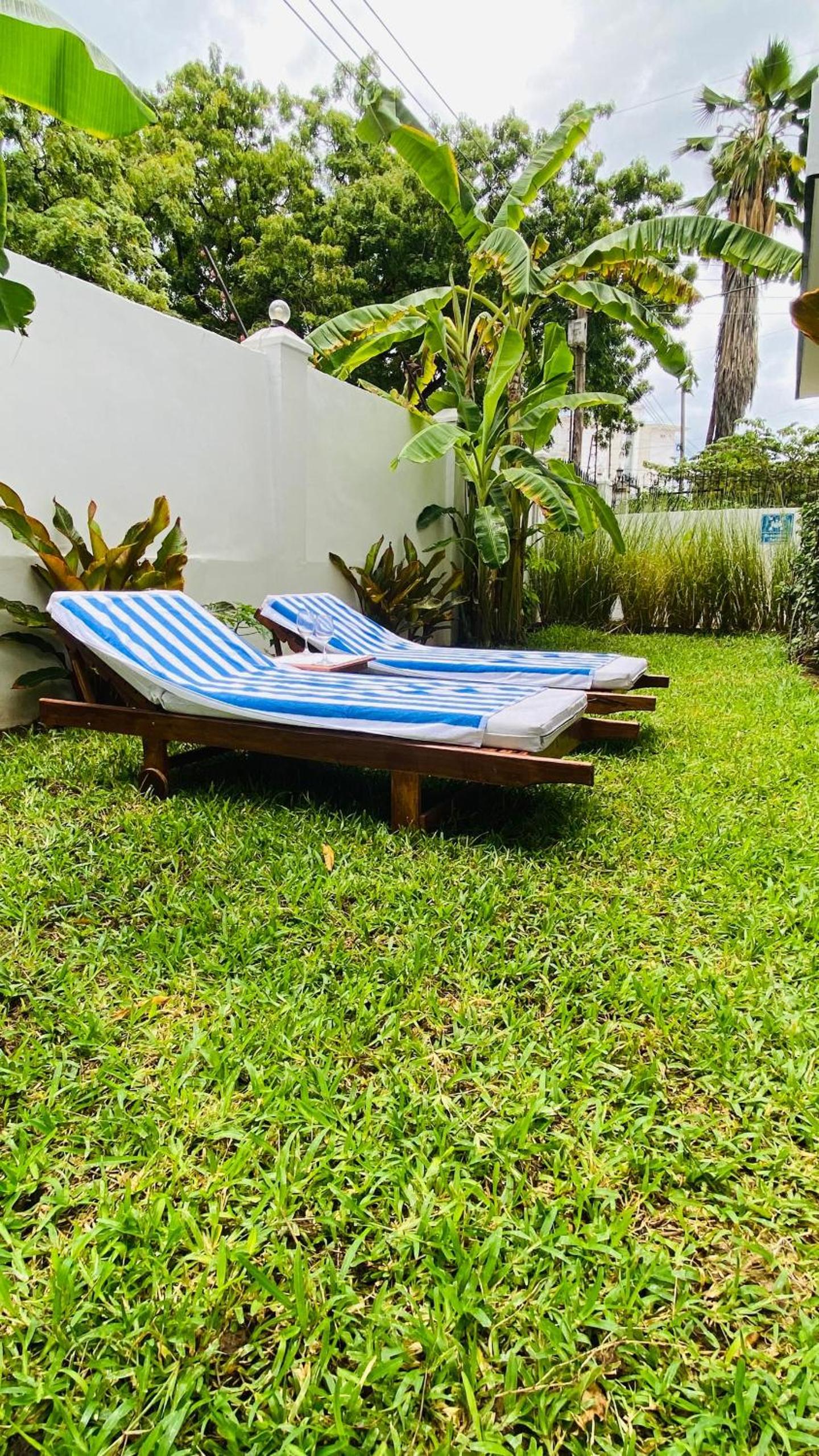 Sunny Shore B&B