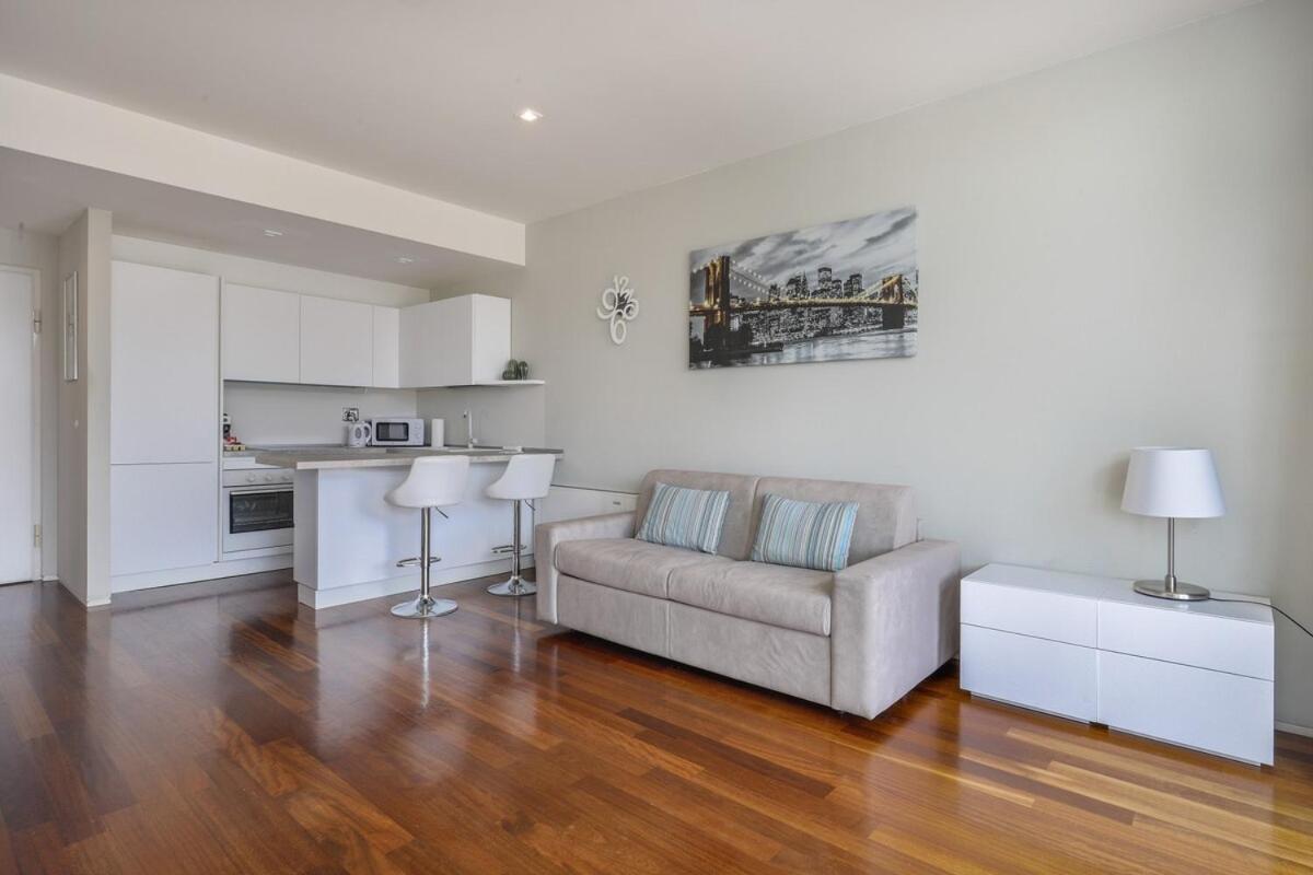 Modern Penthouse with Terrace and Parking