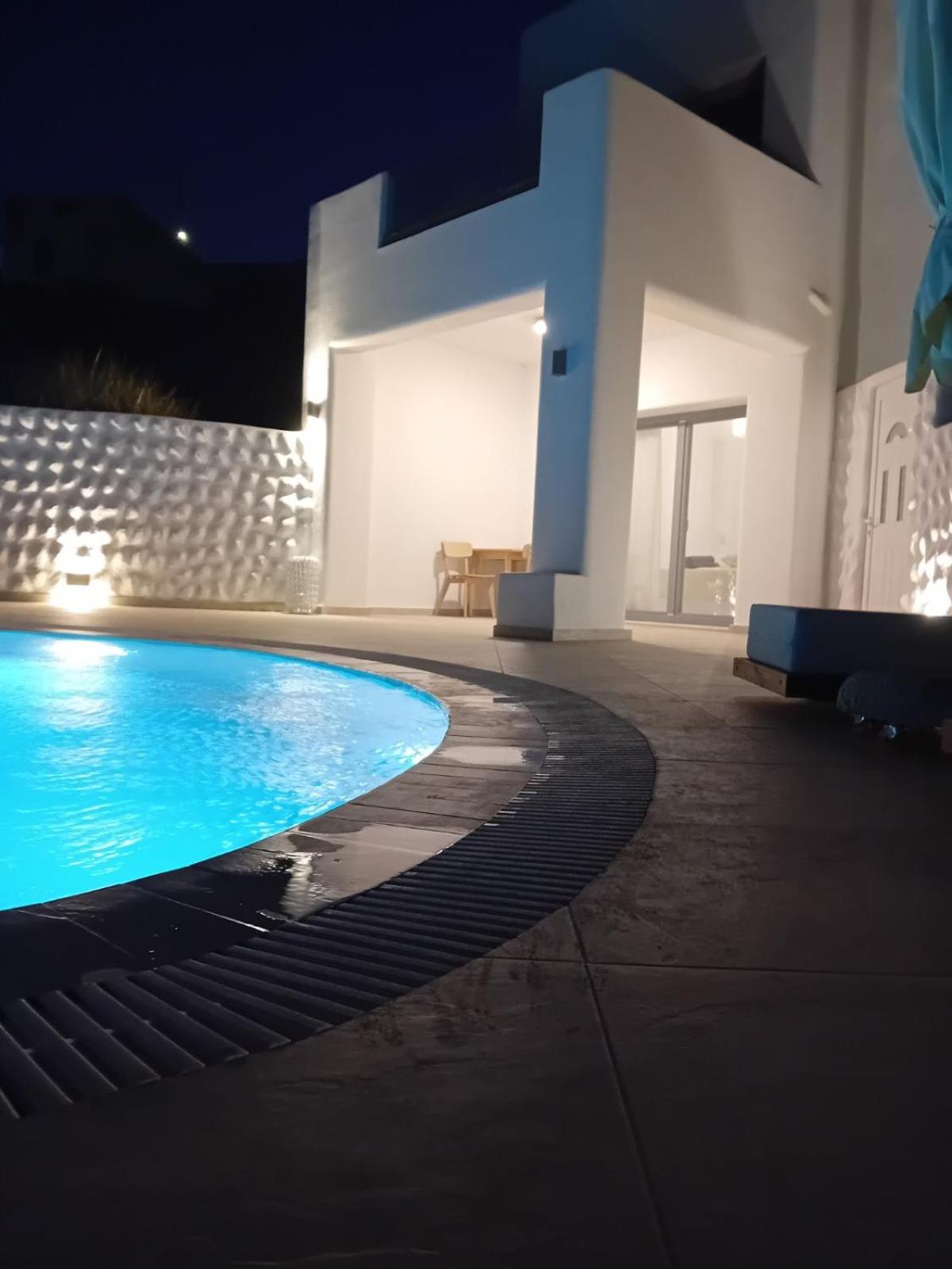 Dream Villa Santorini