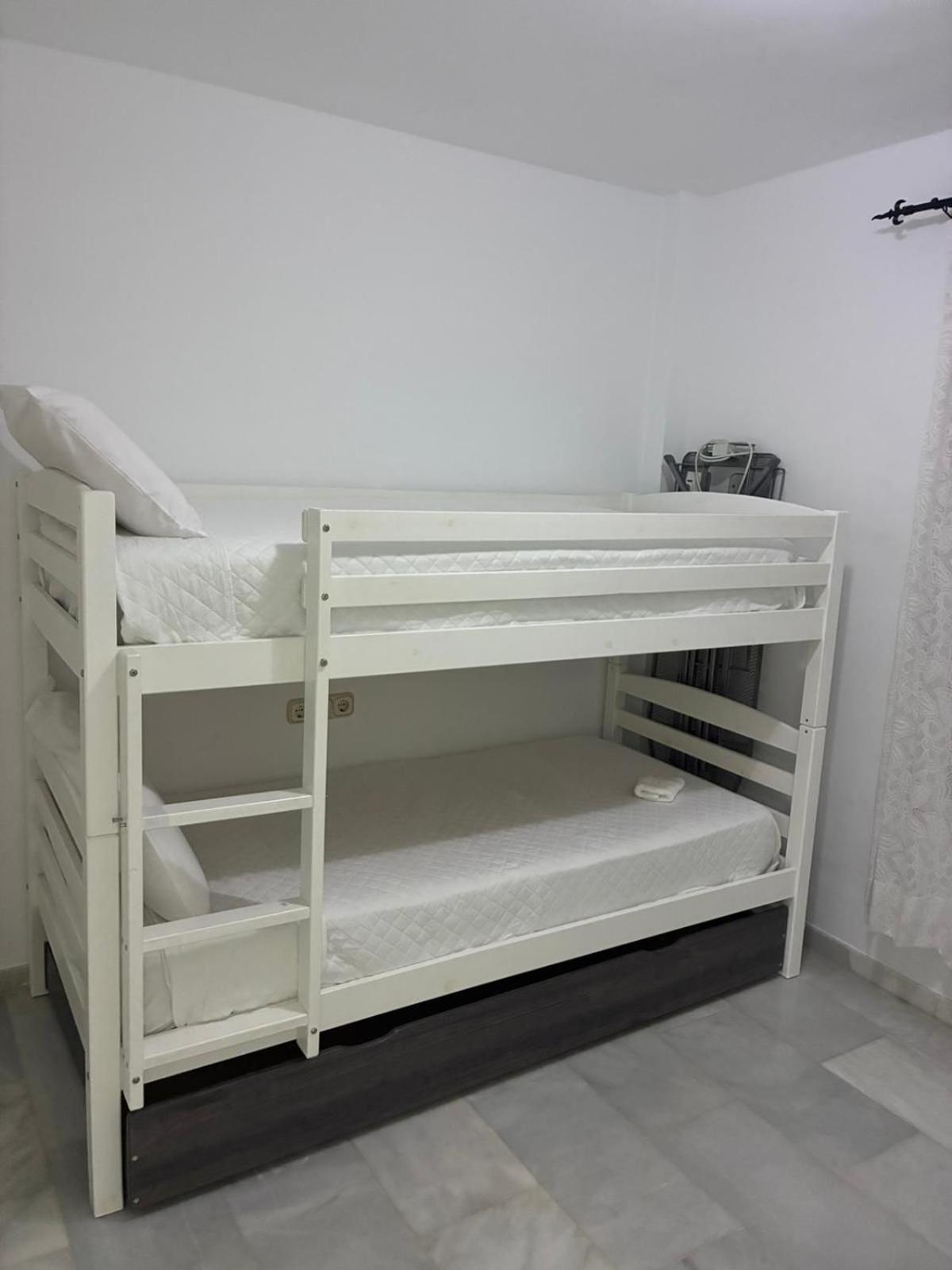 Camorreto Beach & Pool Apartment