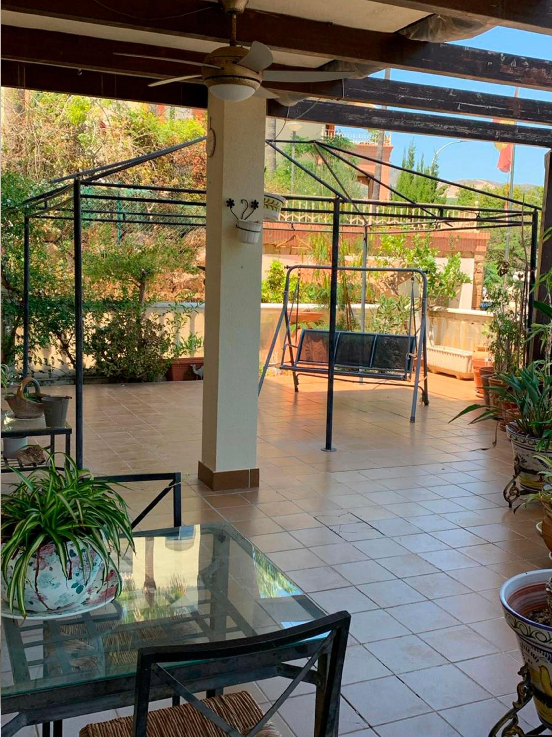 Camorreto Beach & Pool Apartment