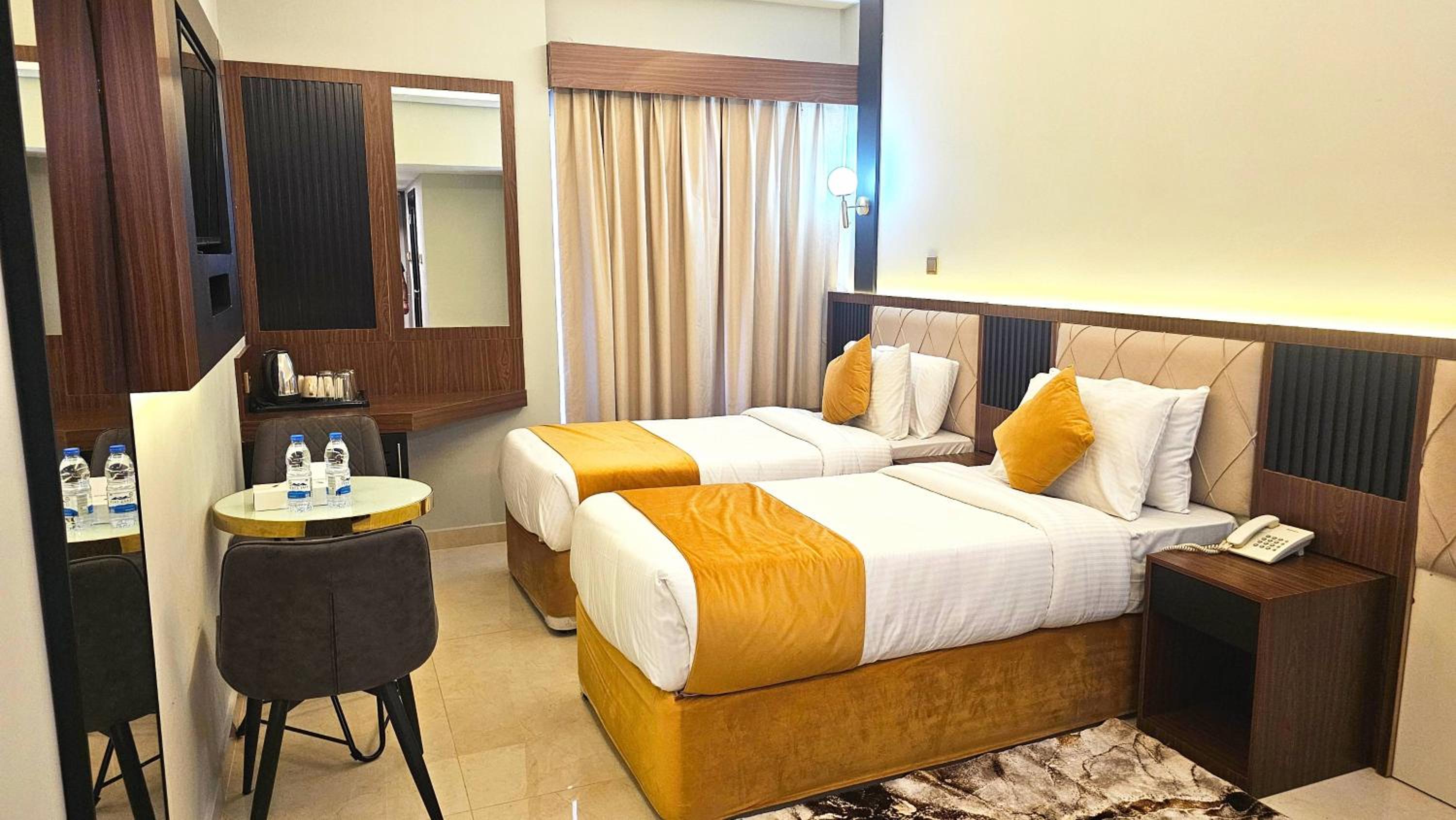 Concorde Inn Hotel