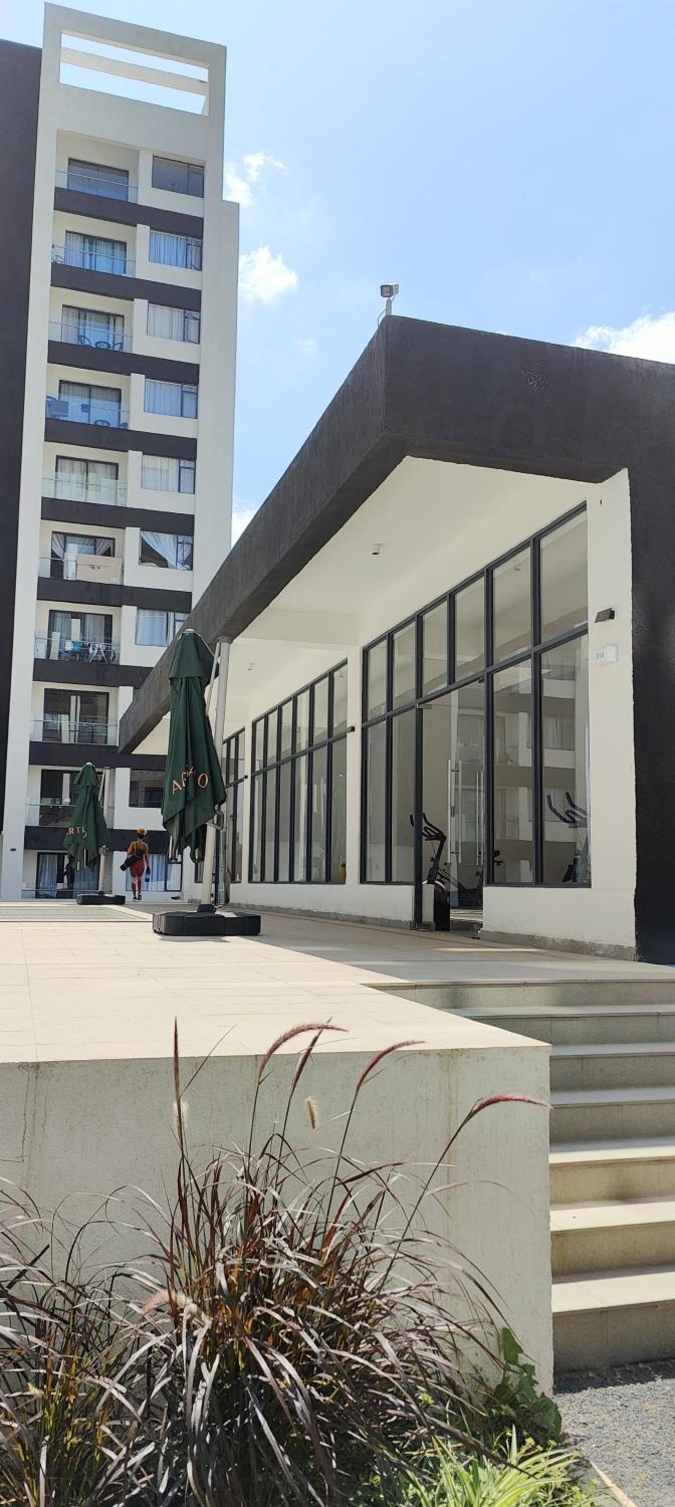 Chic Retreat Near JKIA and SGR with Nairobi National Park Views