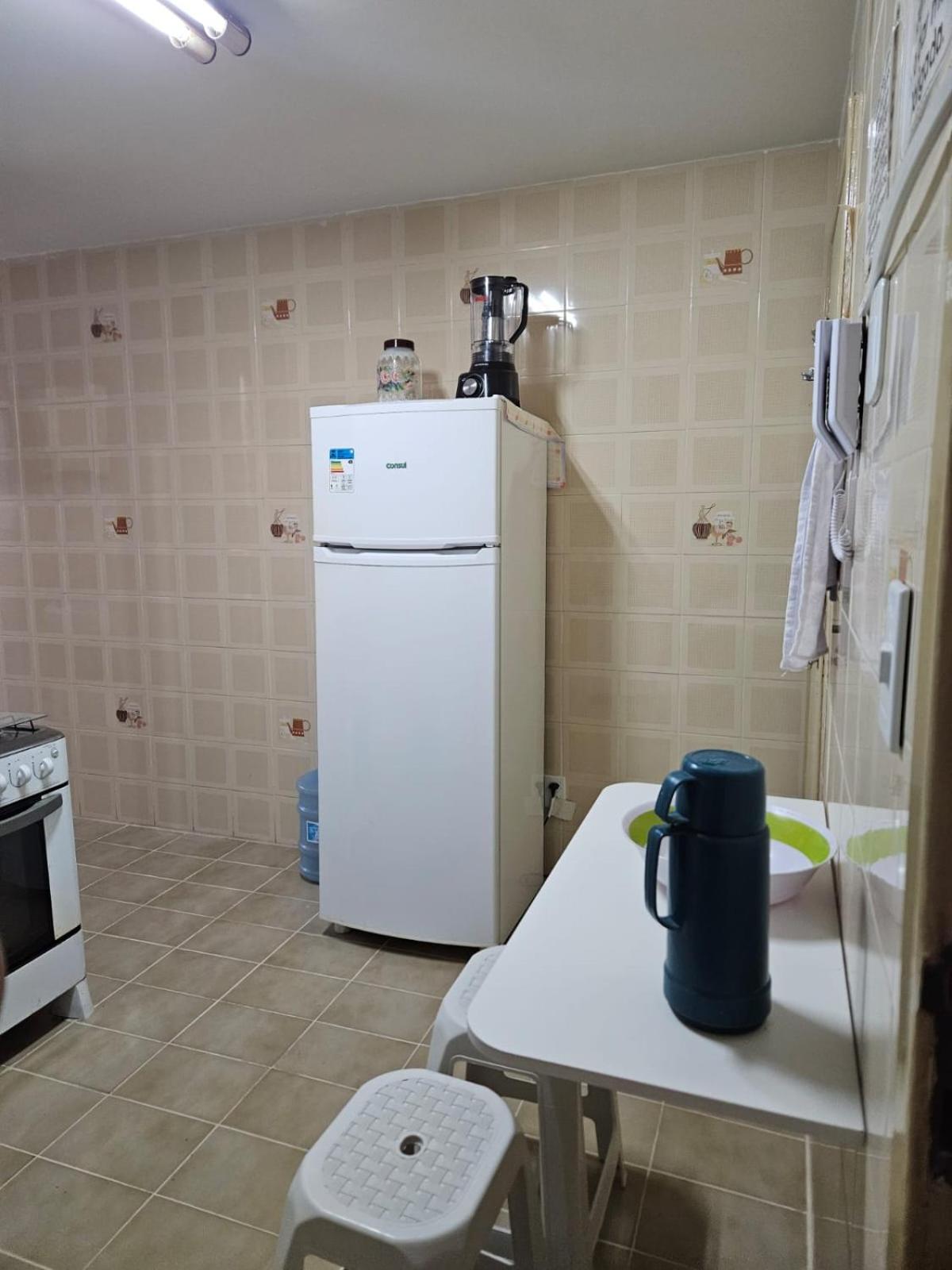 Apartamento Condominio Versalles - Cabo Frio - 3 minutos da Praia do Forte