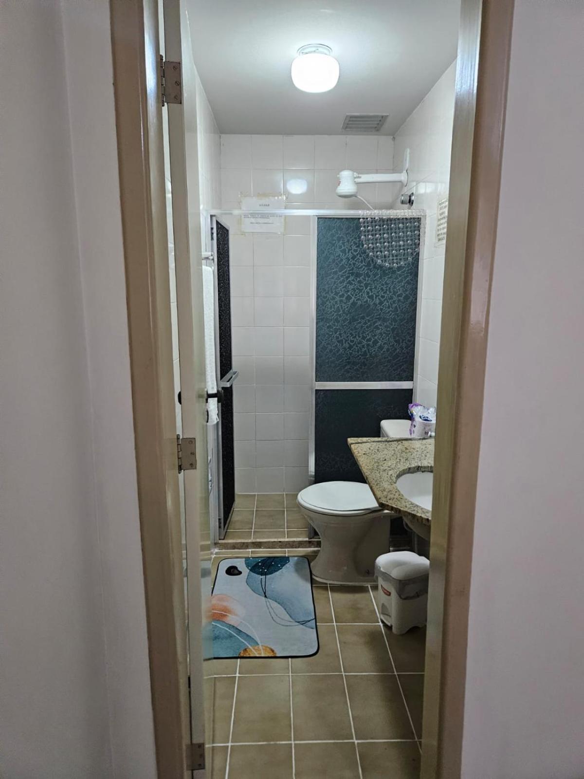 Apartamento Condominio Versalles - Cabo Frio - 3 minutos da Praia do Forte