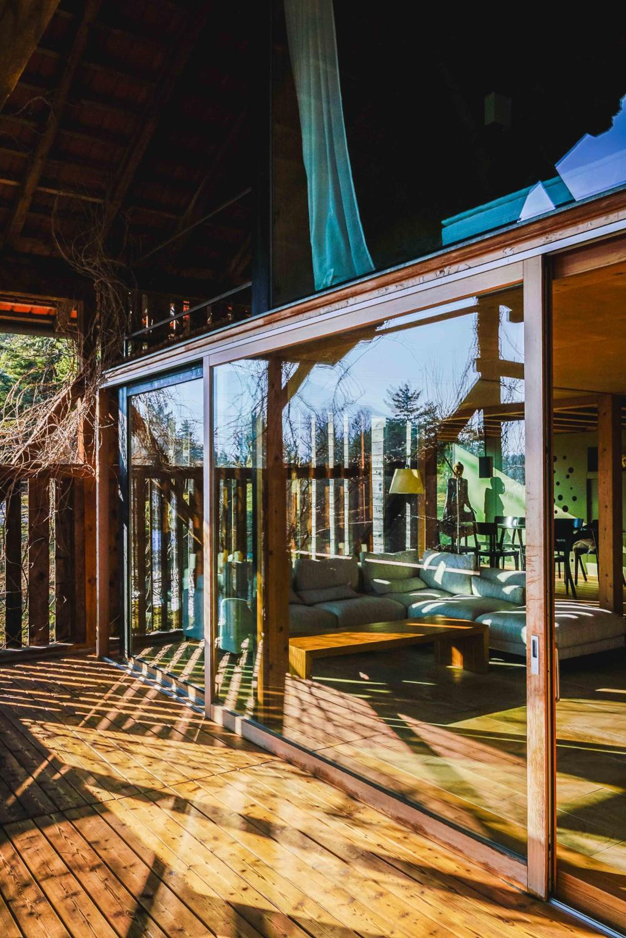 Lansersee Lake Chalet