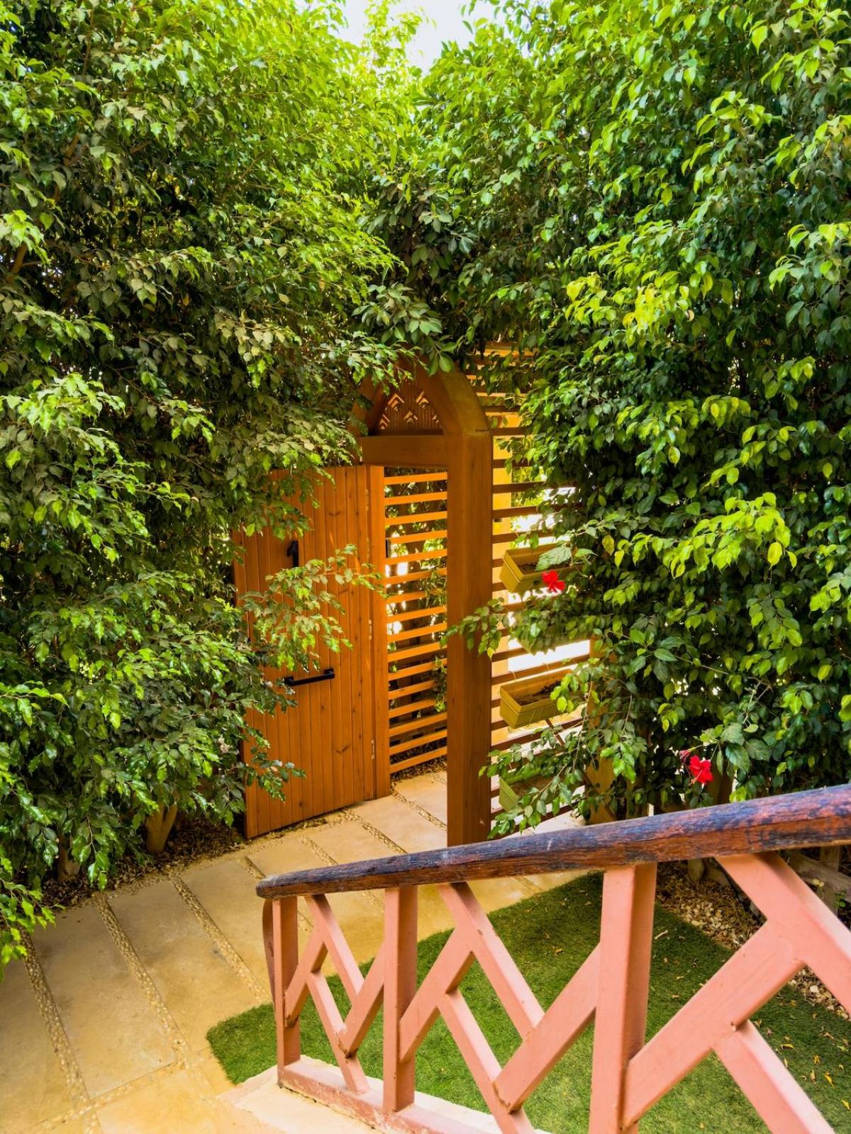 Rehab Luxury khan with garden oasis