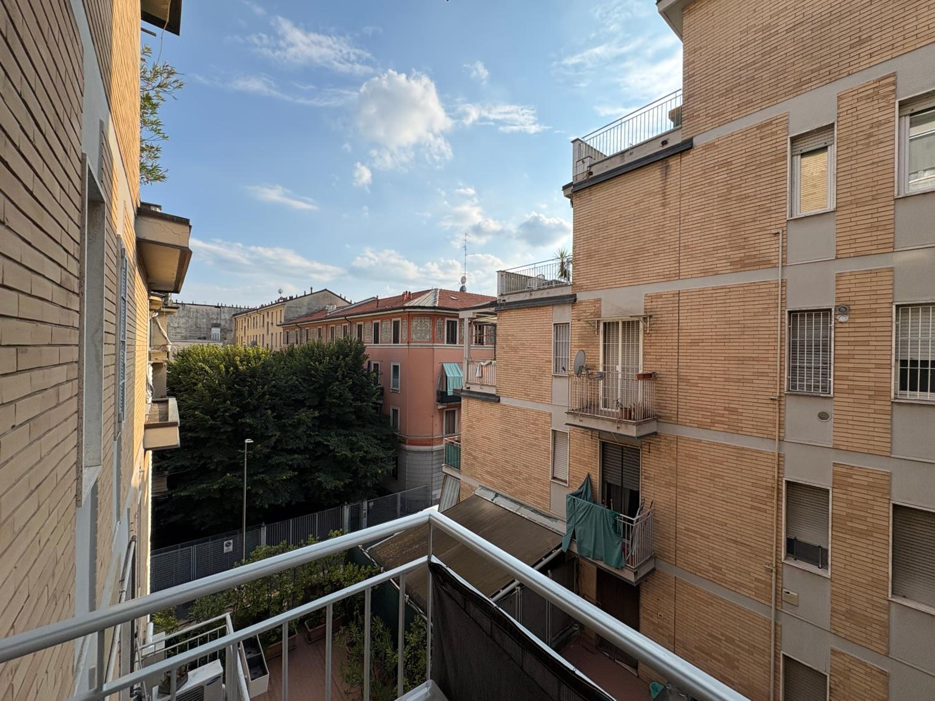 Milan Loreto Apartment 15 mins from Duomo - M1 rovereto